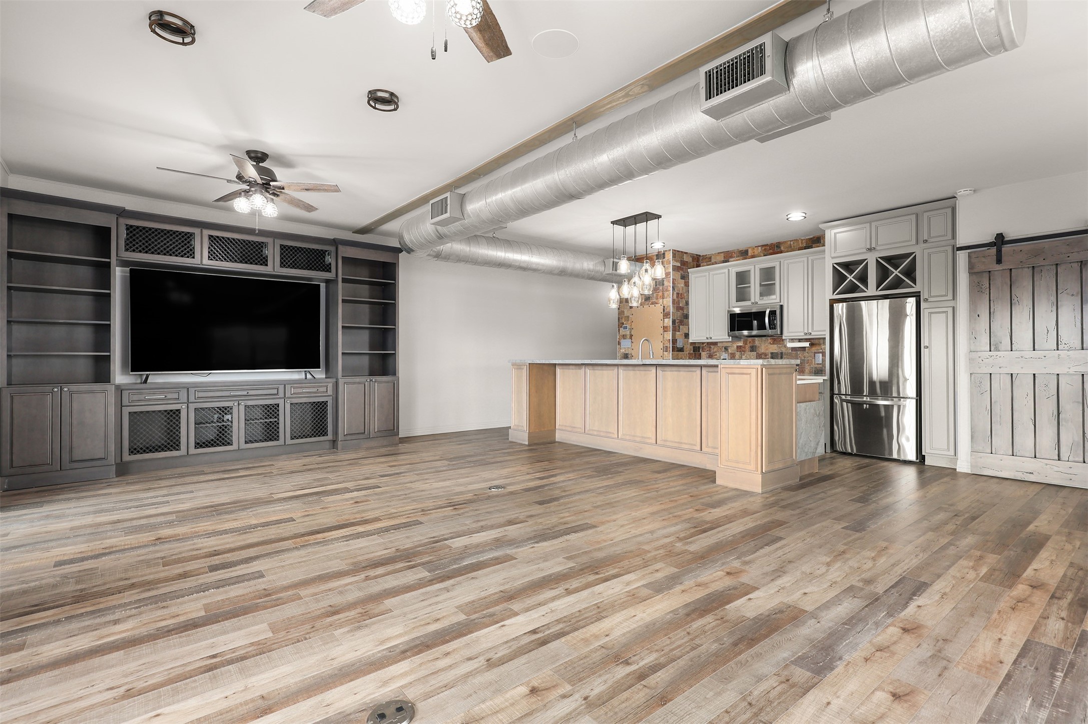 18809 Egret Bay Boulevard 321 Property Photo 12