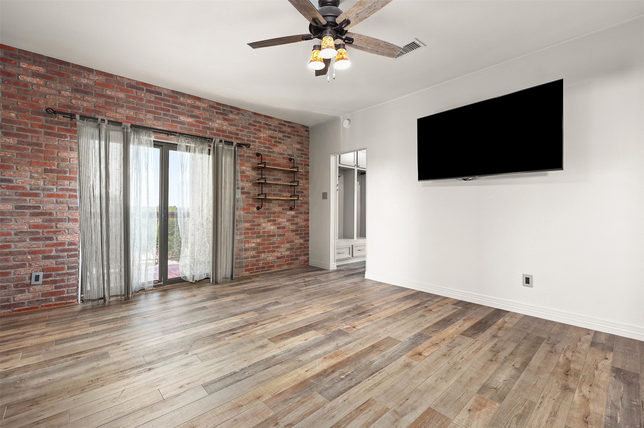 18809 Egret Bay Boulevard 321 Property Photo 19