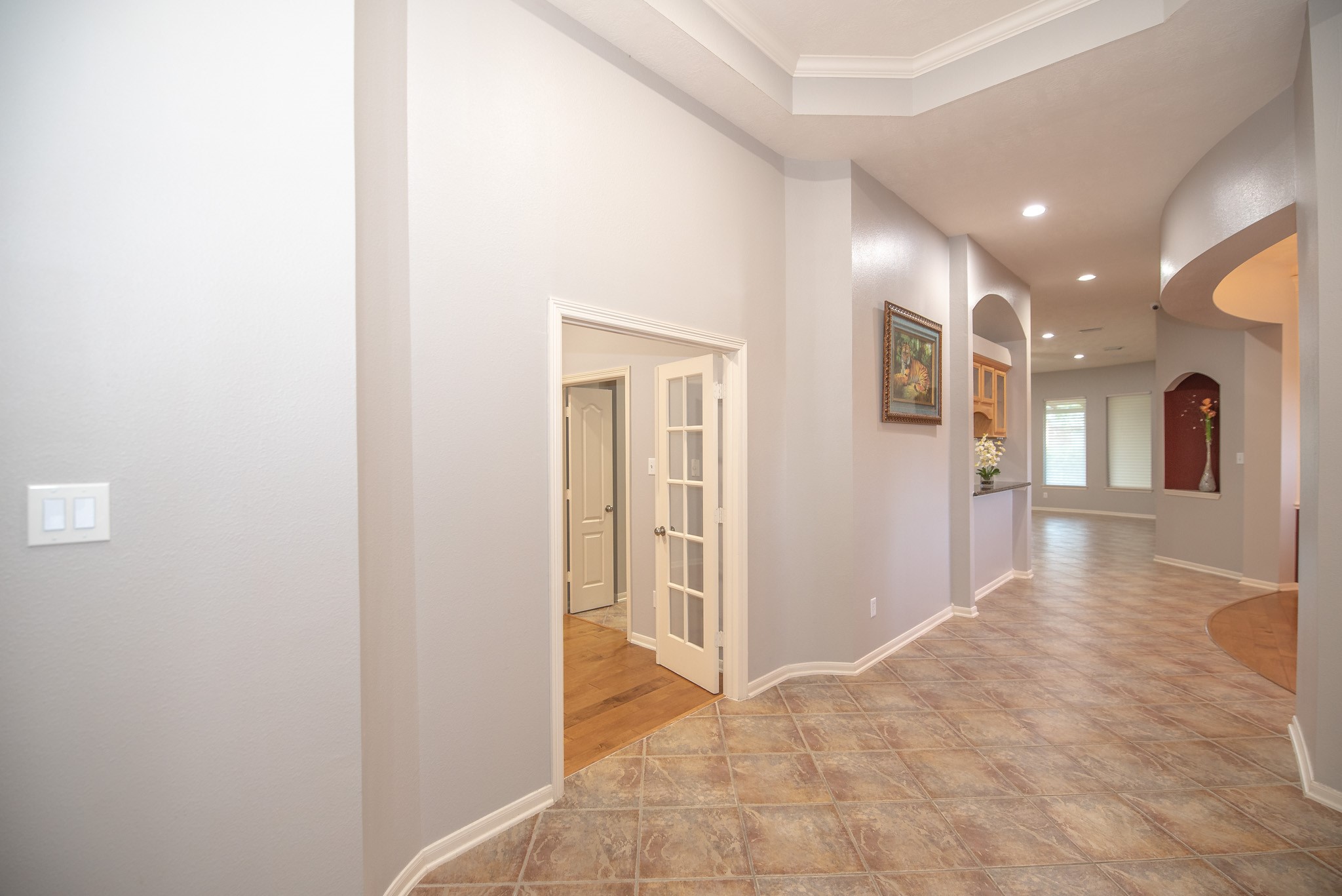 6606 Silver Shade Drive Property Photo 2