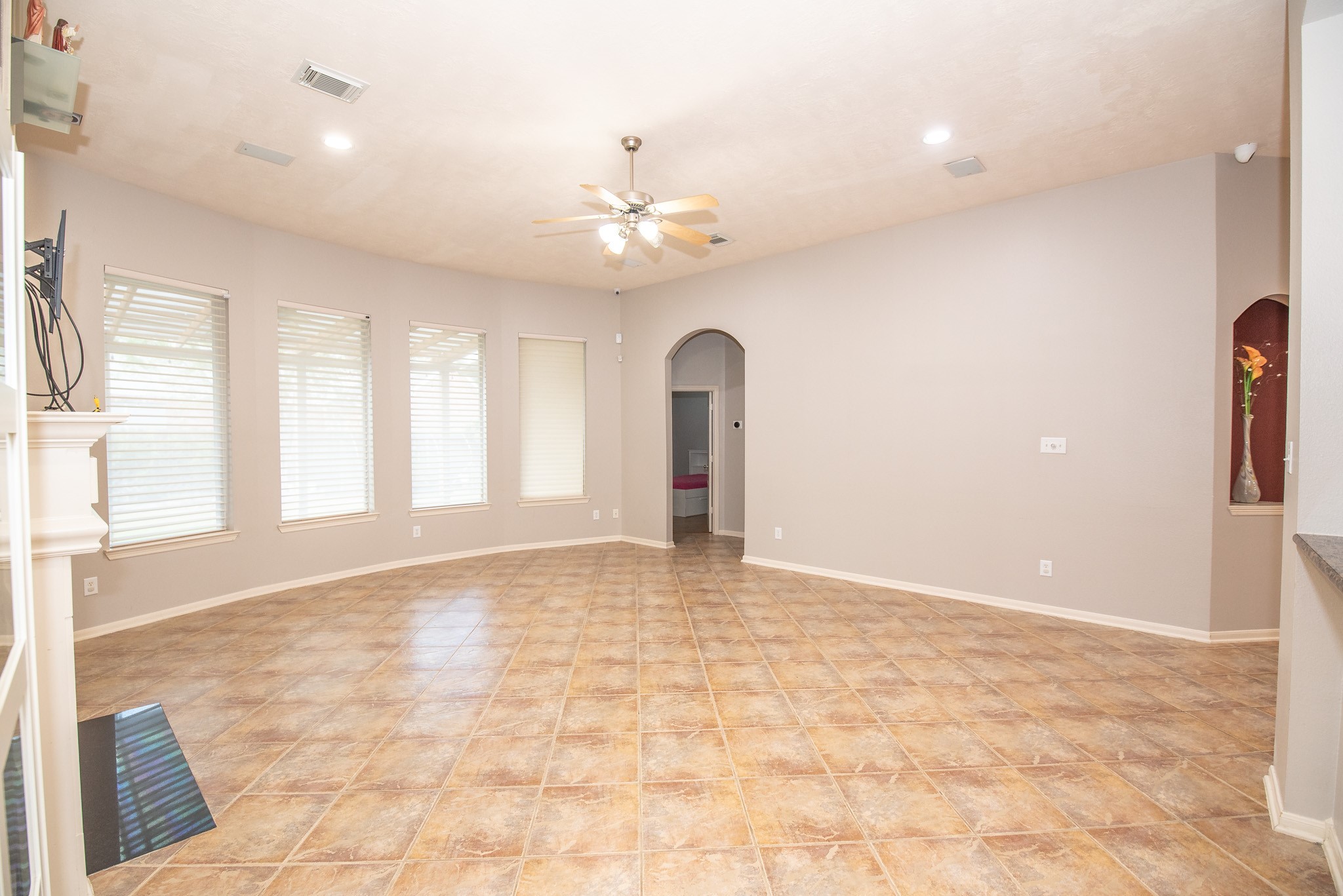6606 Silver Shade Drive Property Photo 6