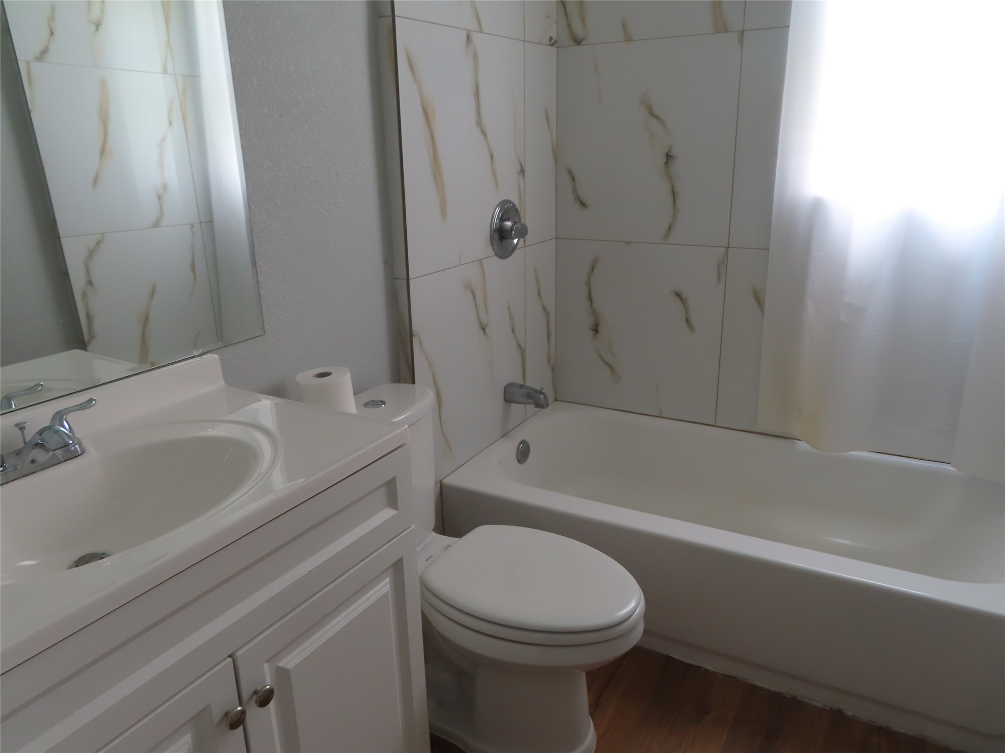 13413 Duluth Street Property Photo 11