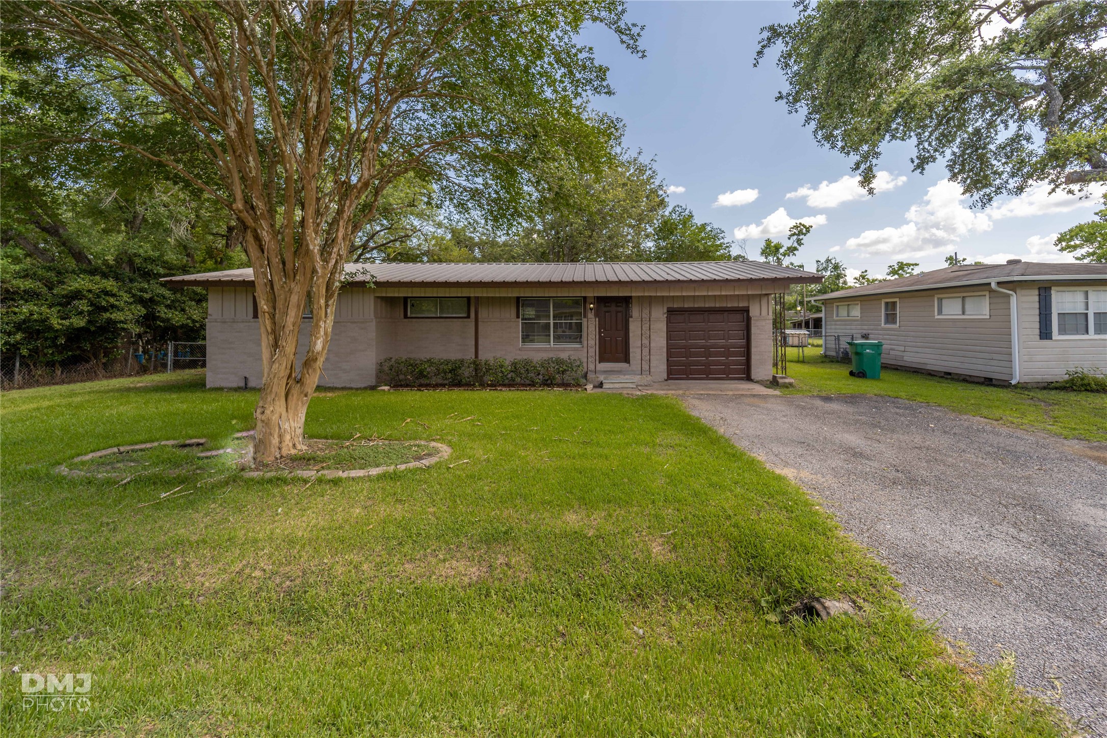 5392 Hi Ho Acres Real Estate Listings Main Image