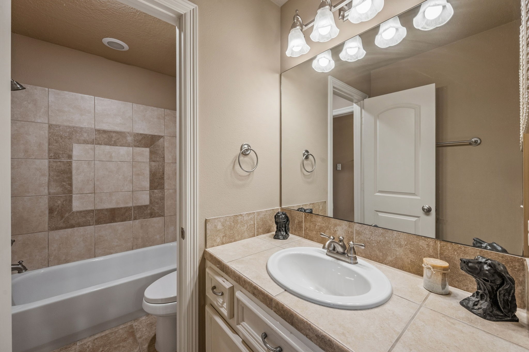 18803 Nautica Circle Property Photo 29