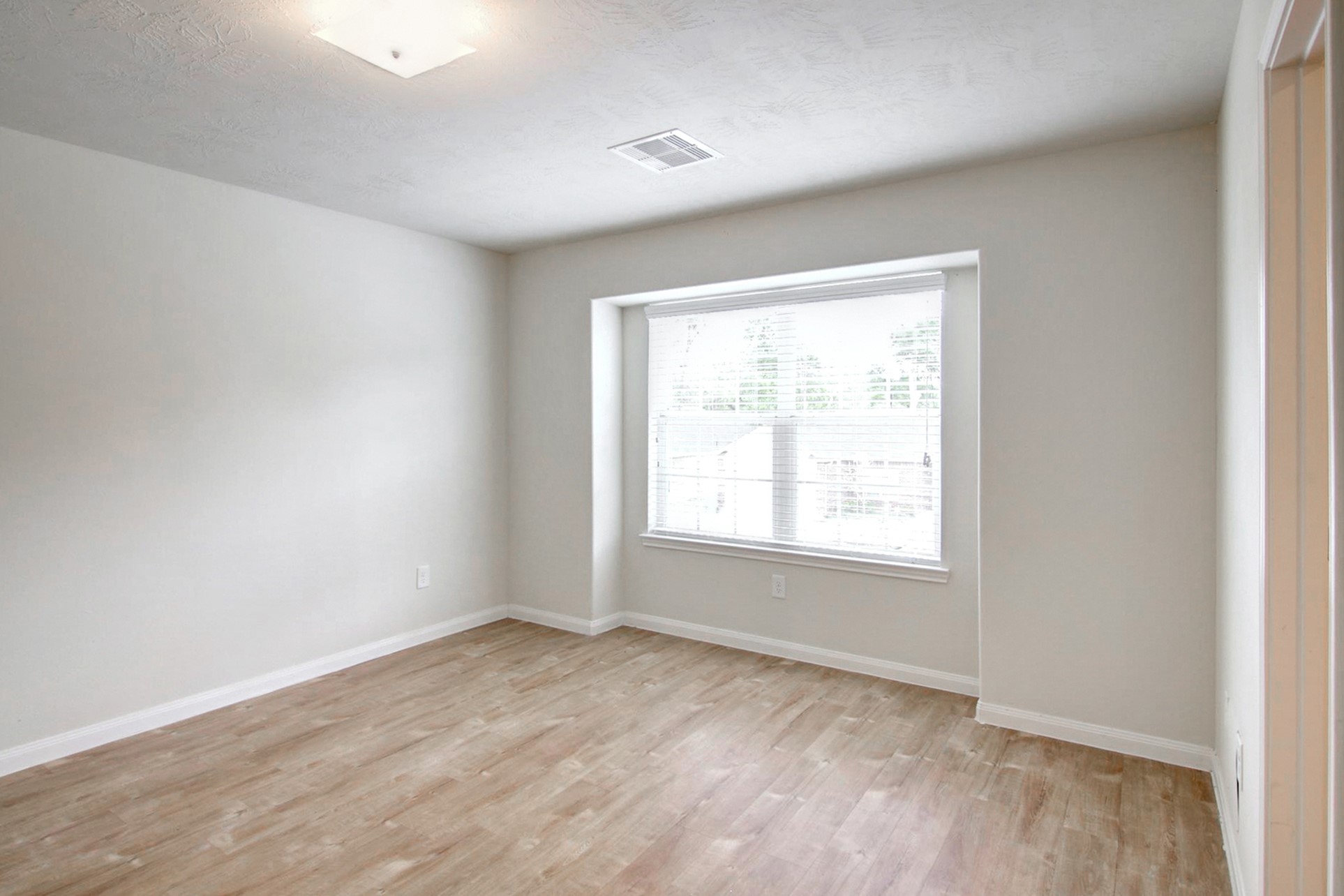 21614 N Werrington Way Property Photo 15