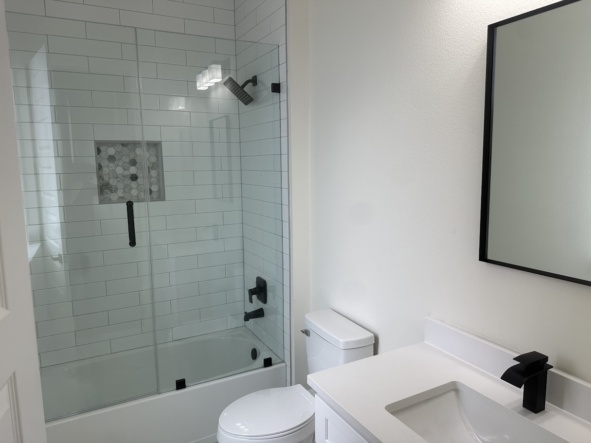 8702 Vadecha Drive Property Photo 11