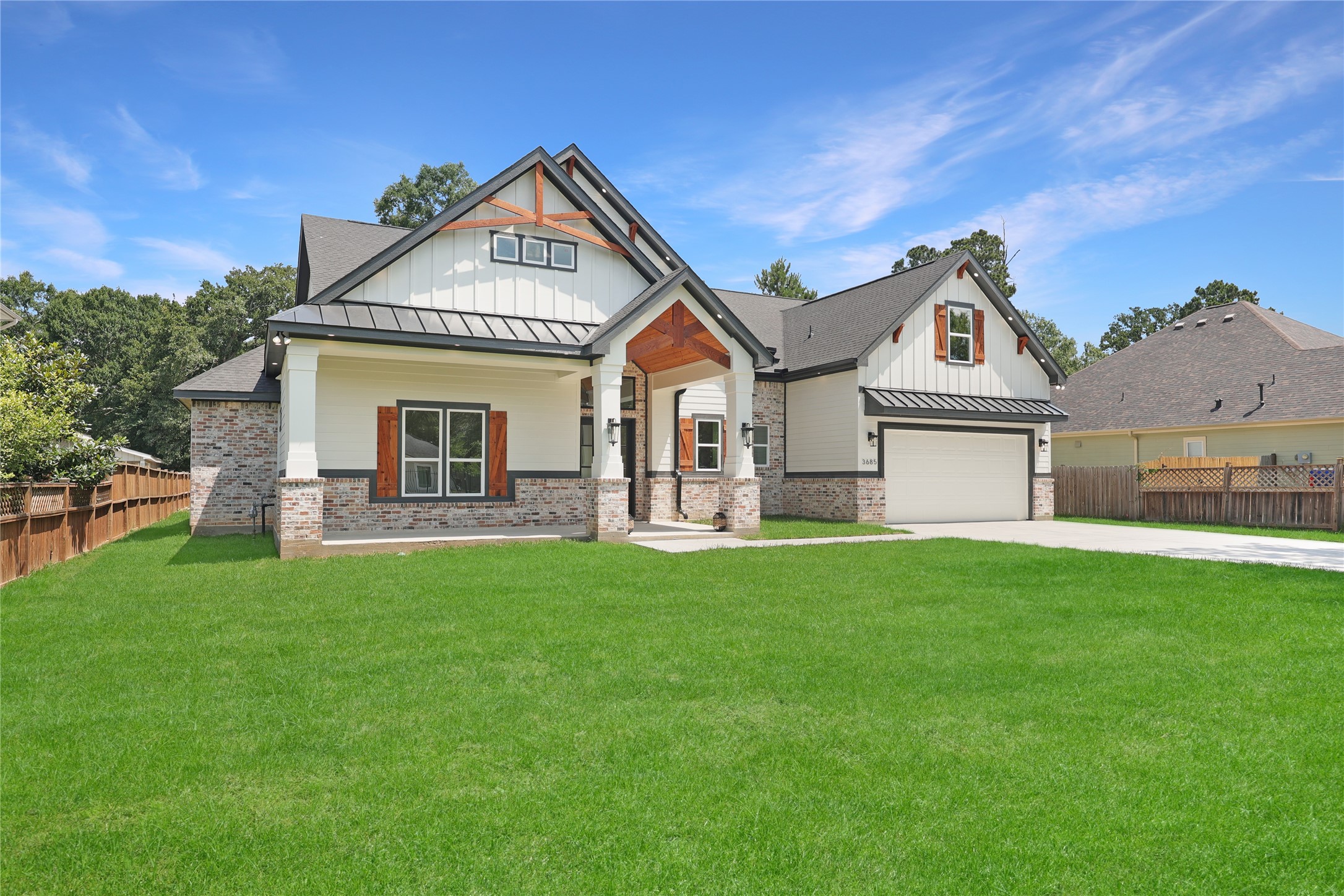 3685 Pin Oak Drive Property Photo 3