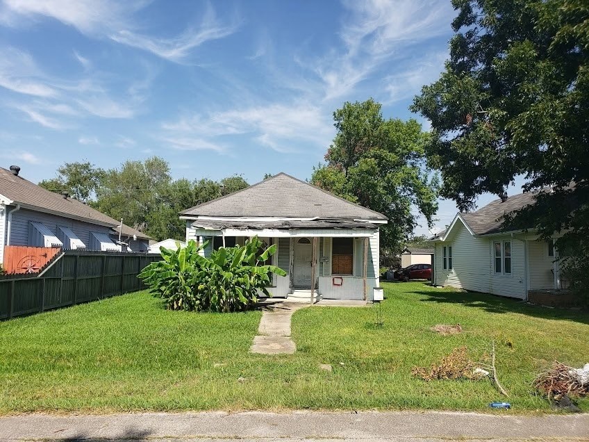 845 13th Street Property Photo 1