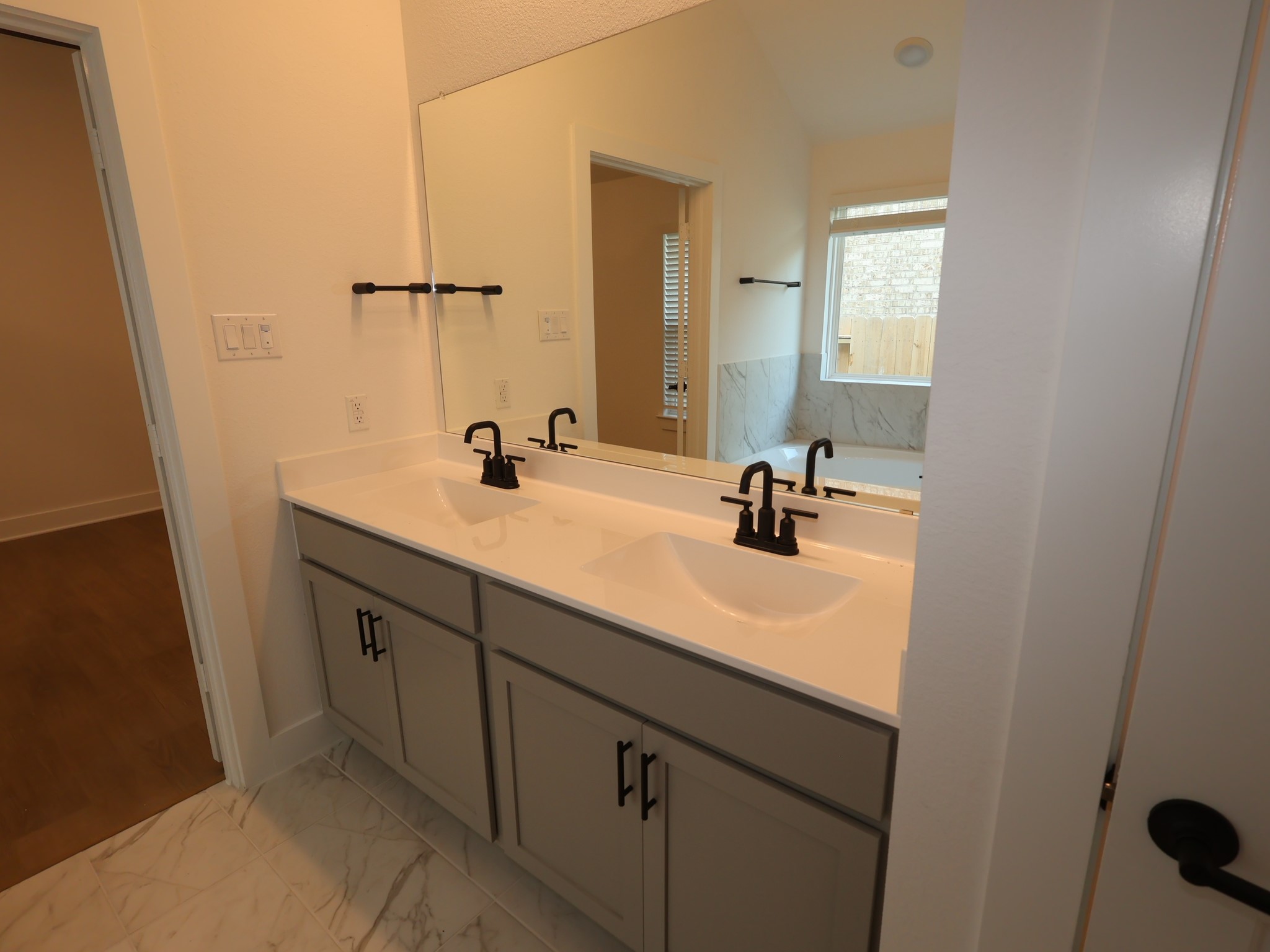 8330 Blue Shell Lane Property Photo 12