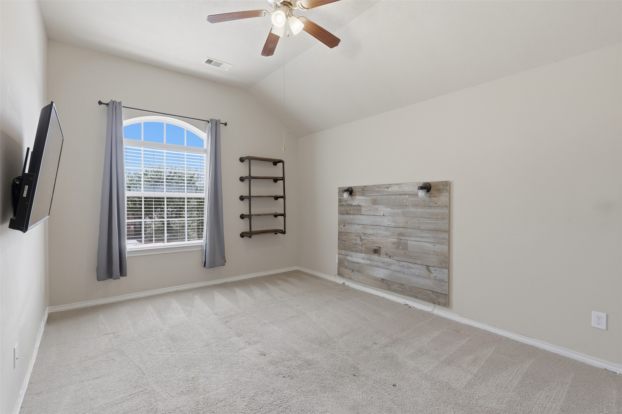 3019 Schumann Oaks Drive Property Photo 24