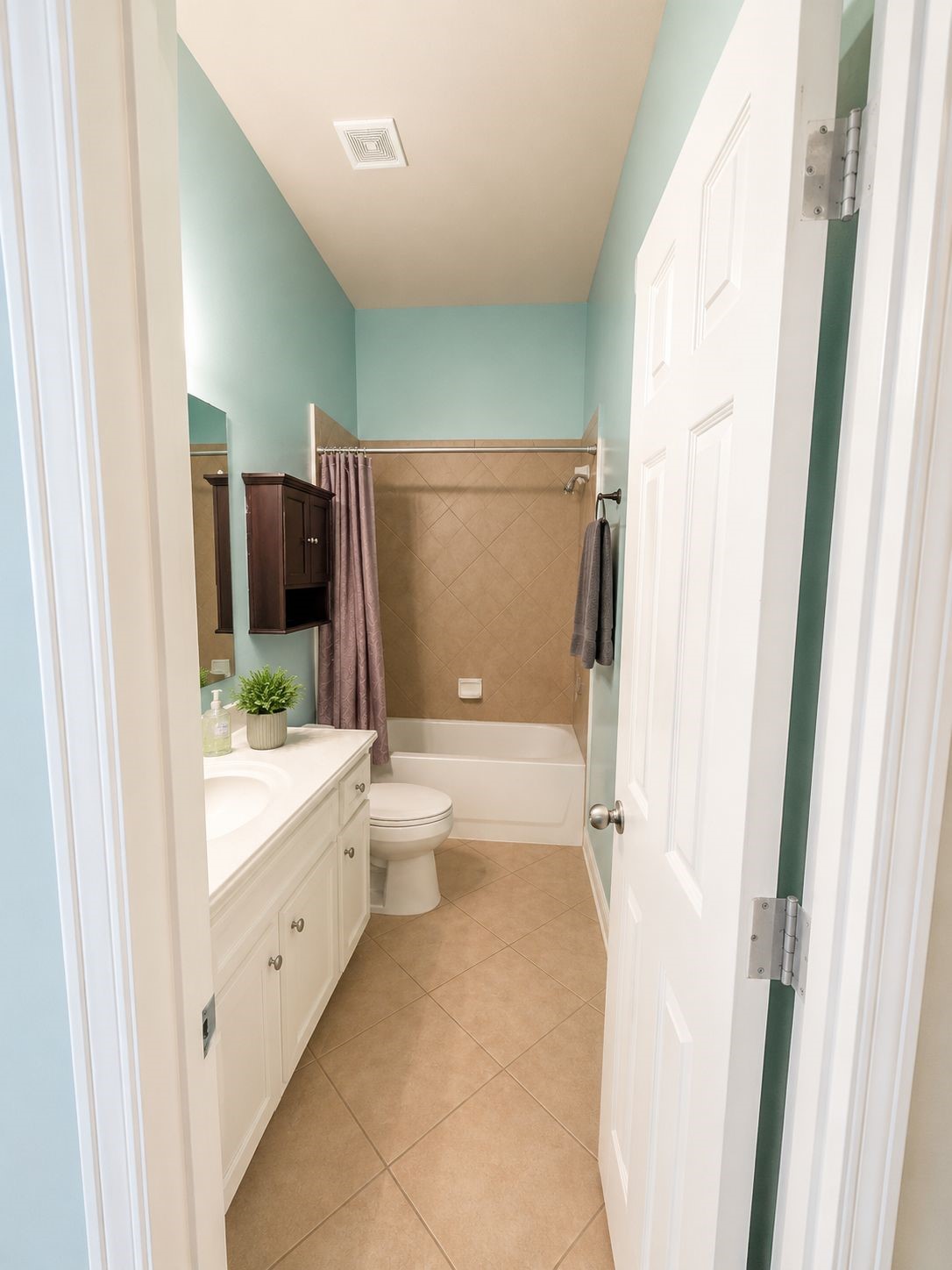 14930 Tuttle Point Drive Property Photo 12