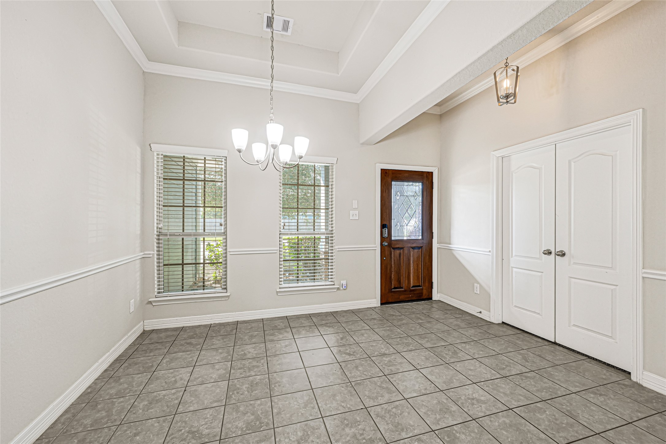 508 Township Drive Property Photo 9