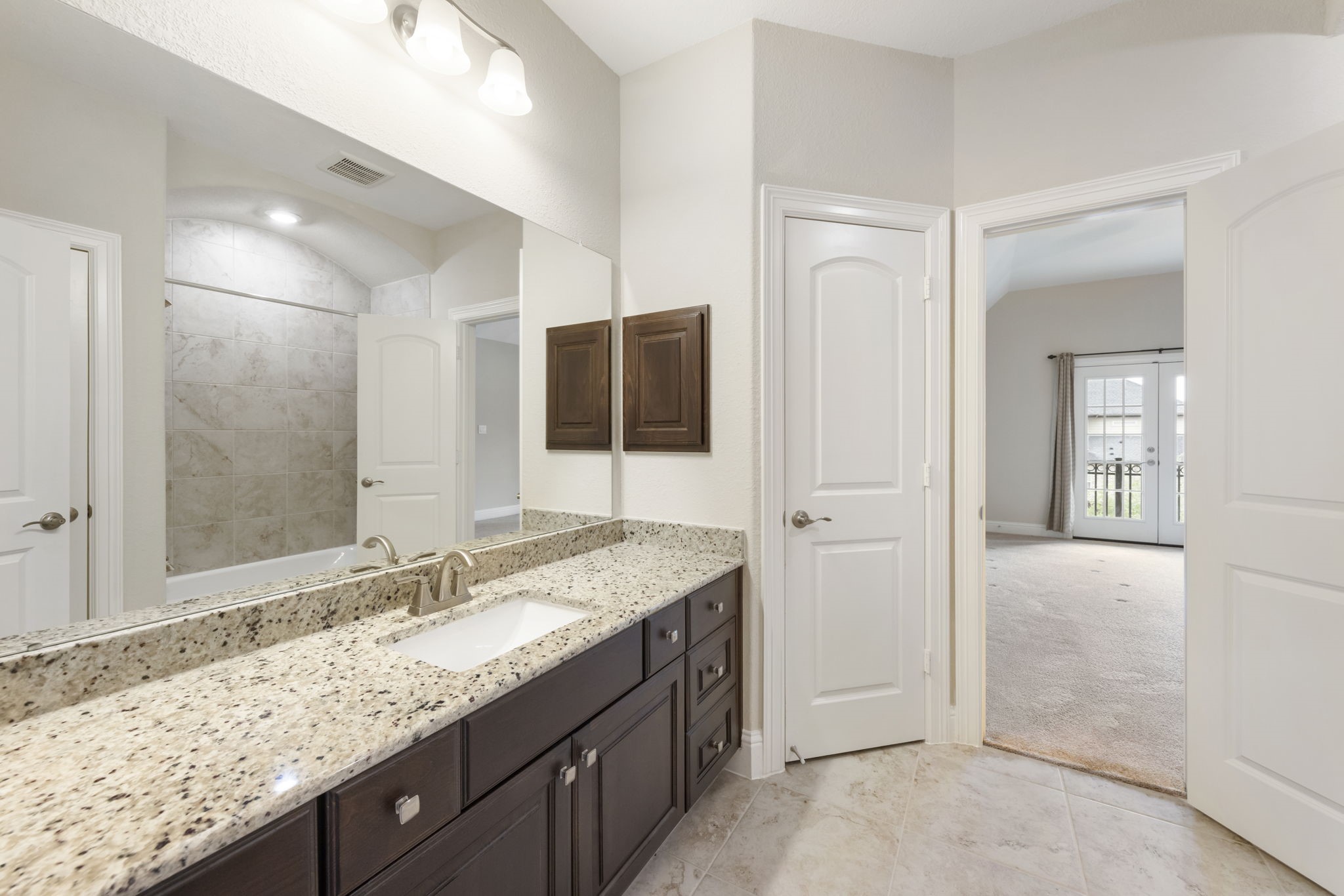 1006 Blossom Field Lane Property Photo 27