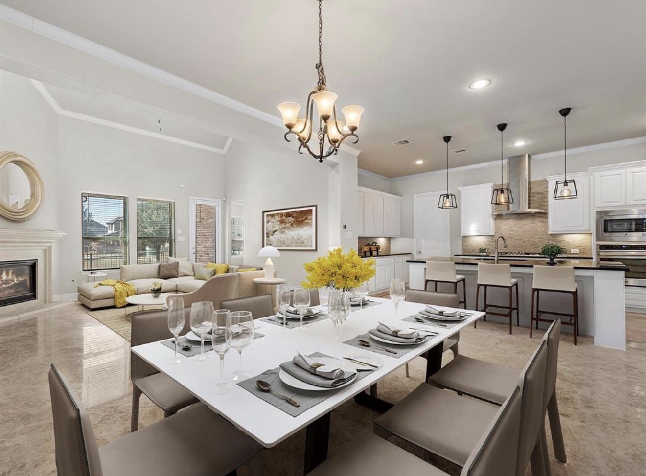 2024 Arrowood Glen Drive Property Photo 8