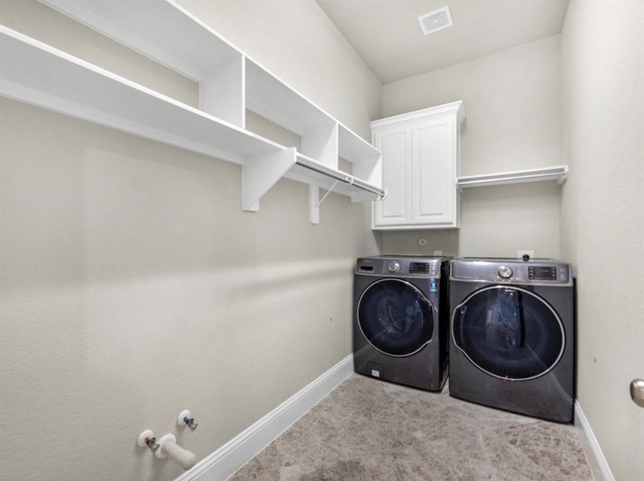 2024 Arrowood Glen Drive Property Photo 19