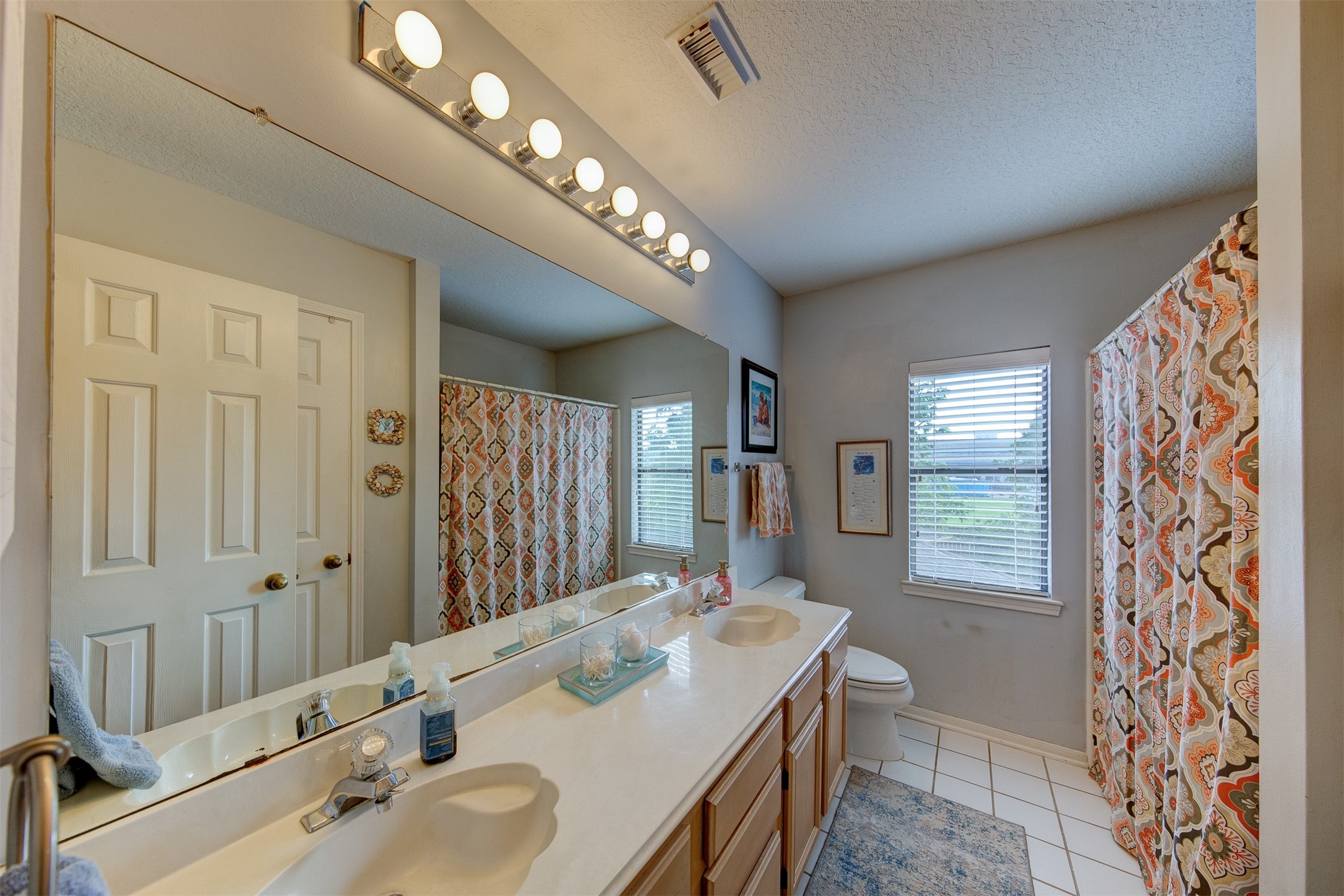 113 Coral Bay Drive Property Photo 28