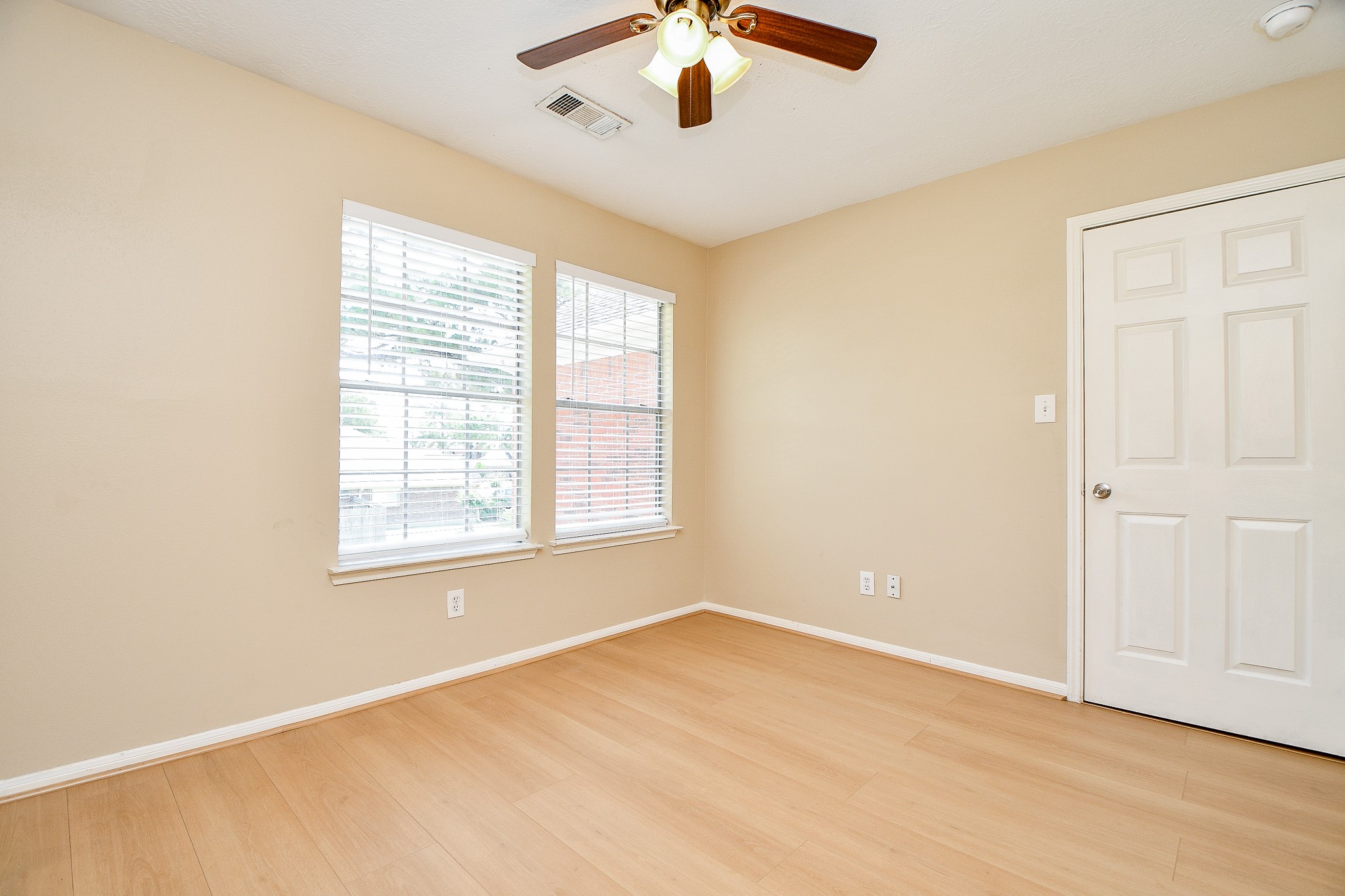 11707 Turtle Lake Drive Property Photo 17