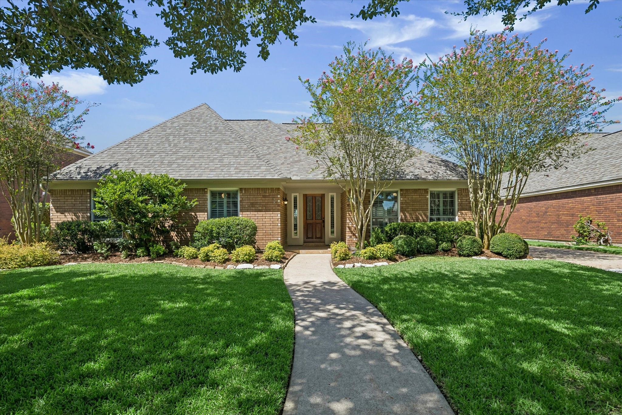 4423 Bermuda Drive Property Photo 2