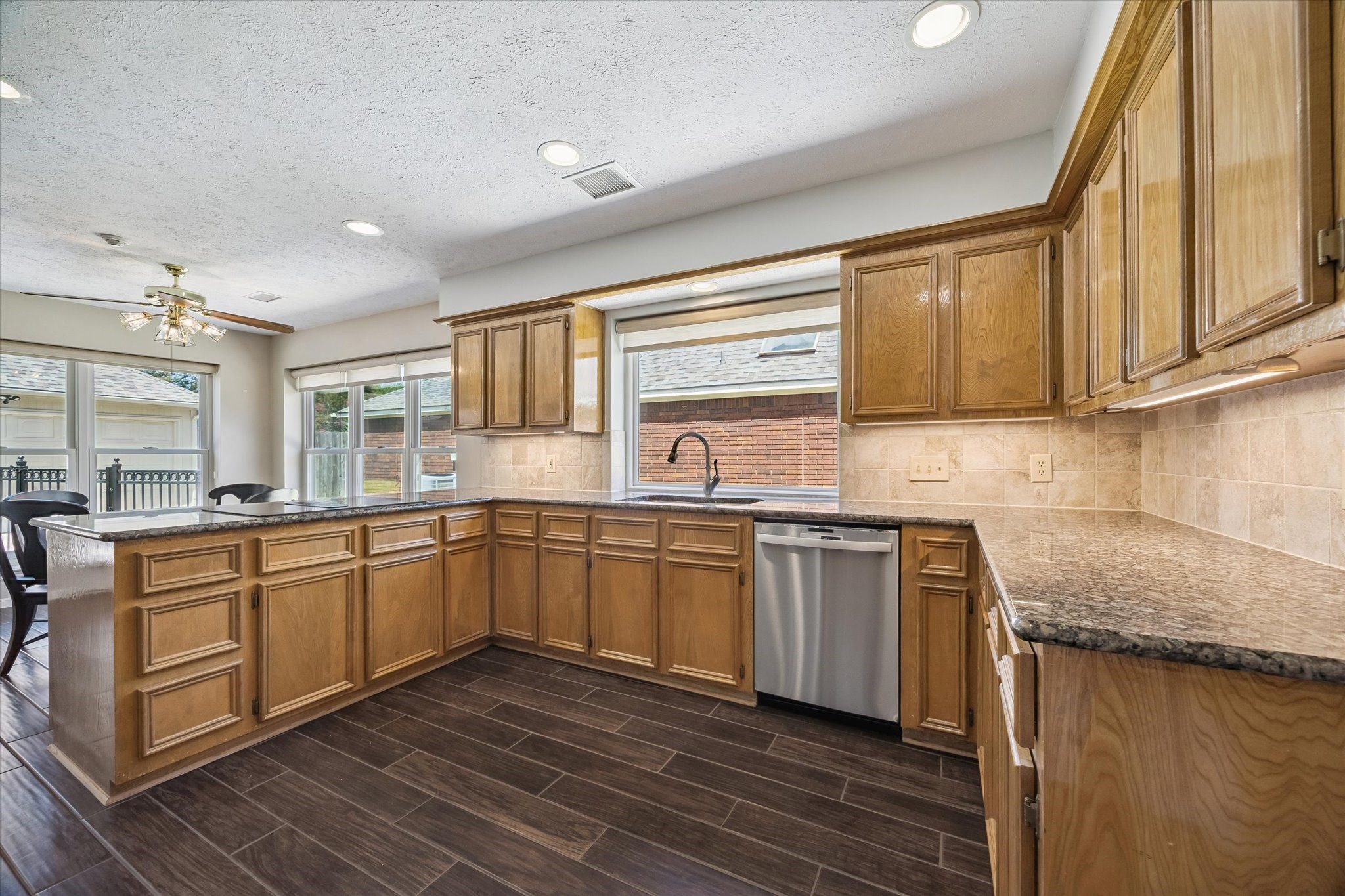 4423 Bermuda Drive Property Photo 12