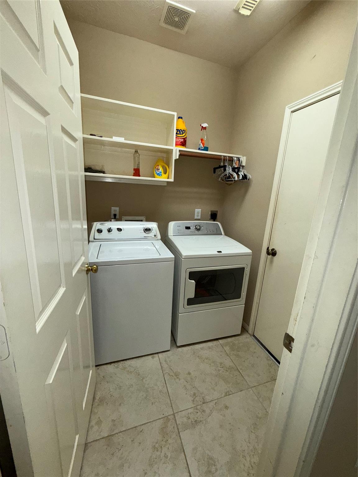 14009 Hollow Canyon Lane, Rosharon Tx 77583 Property Photo 14