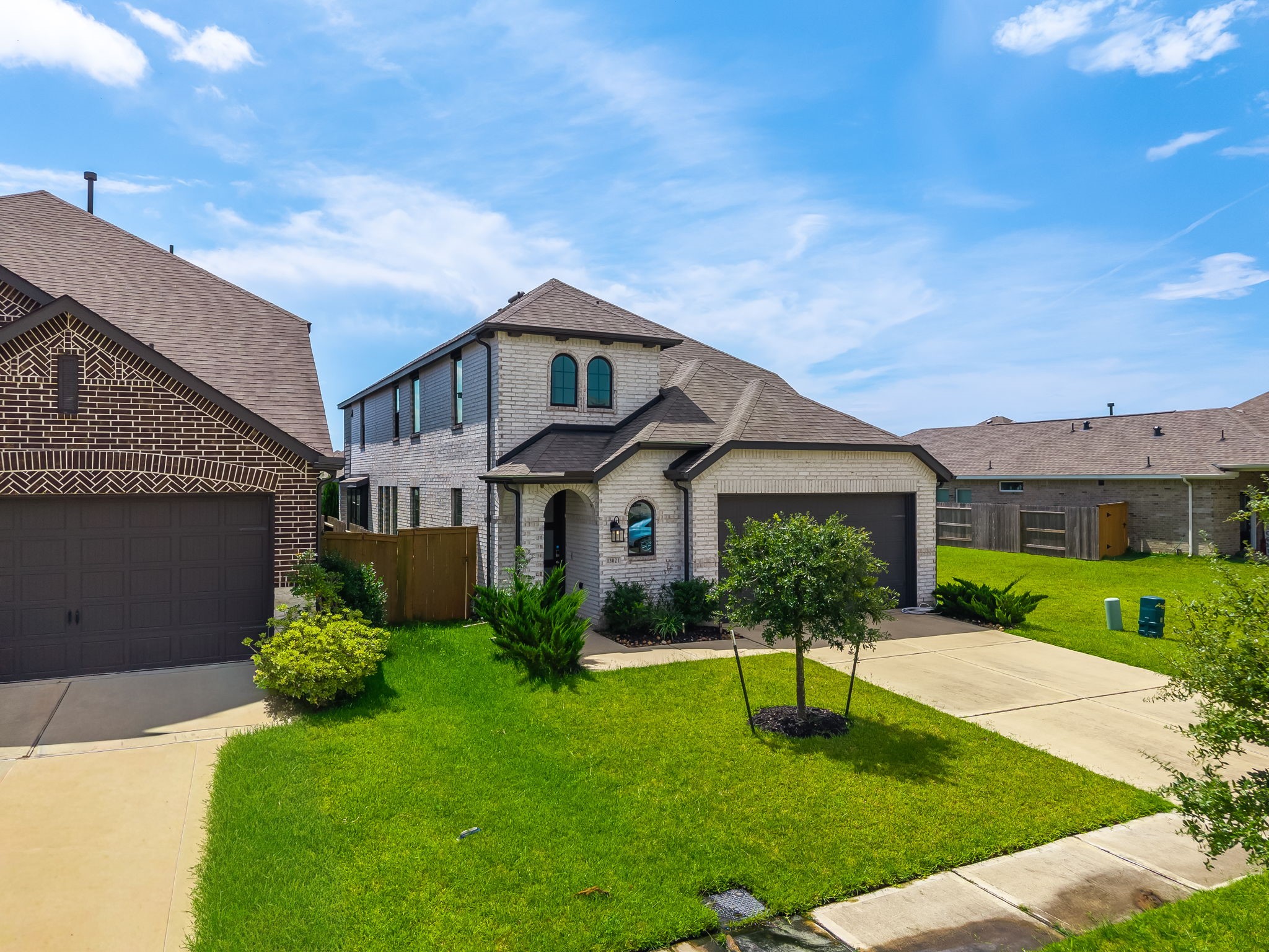 13021 Sapphire Lake Lane Property Photo 8