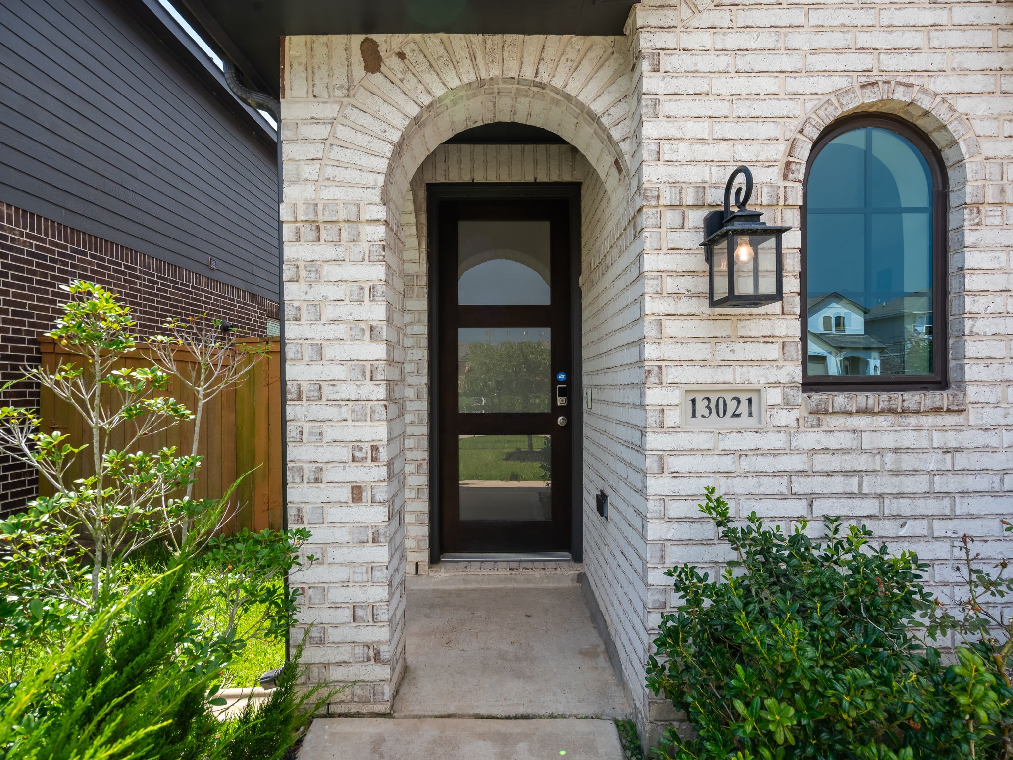 13021 Sapphire Lake Lane Property Photo 11