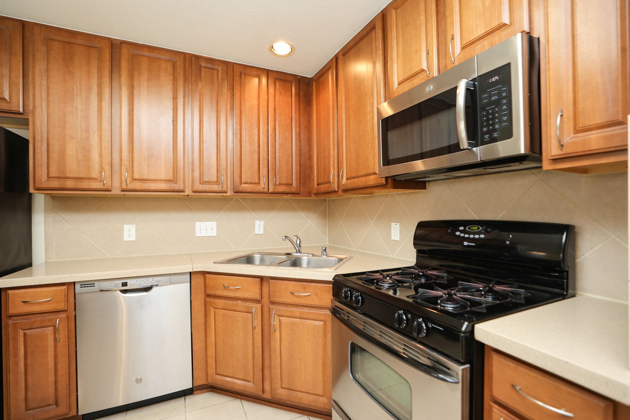 1620 Grable Cove Lane Property Photo 18