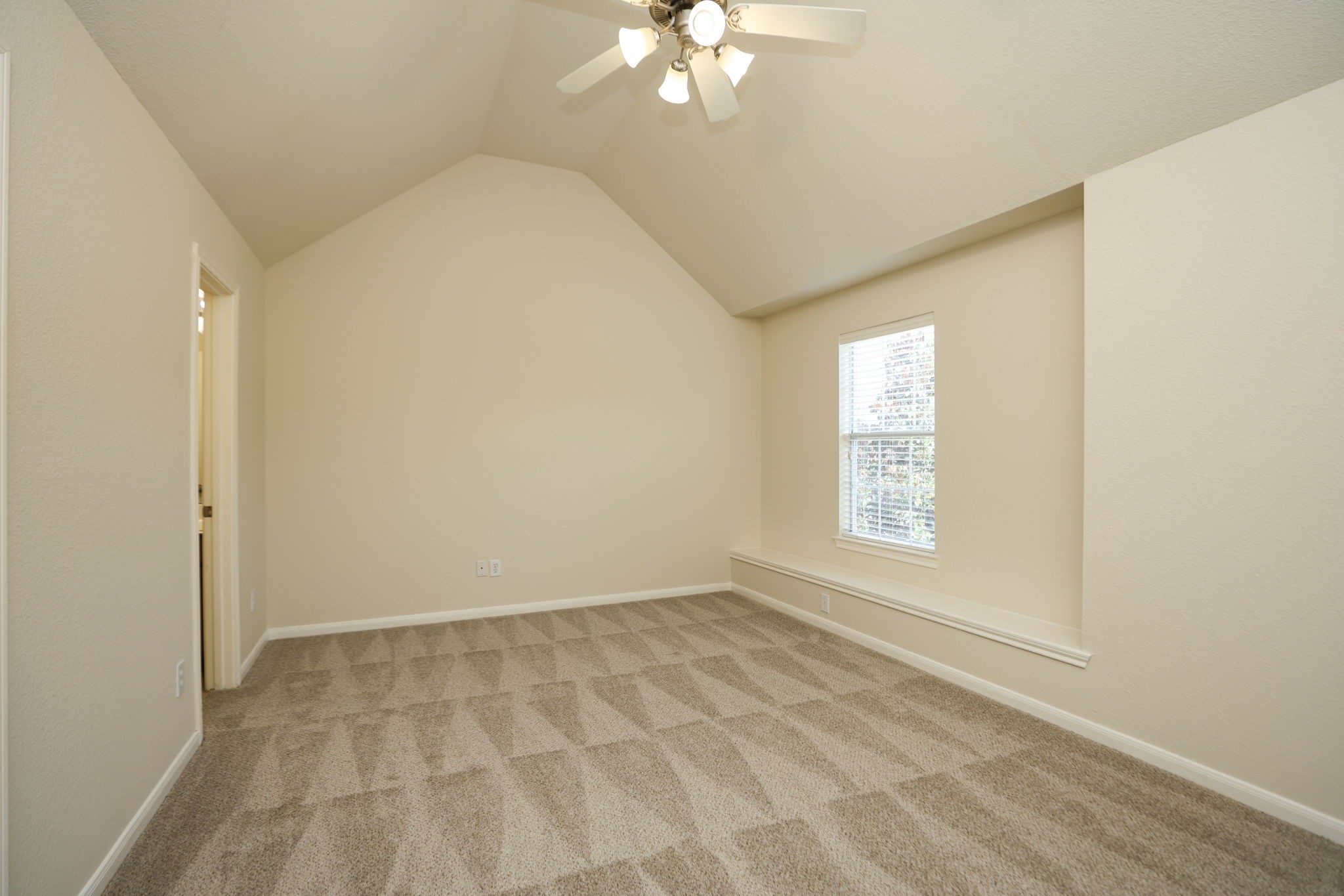 1620 Grable Cove Lane Property Photo 26