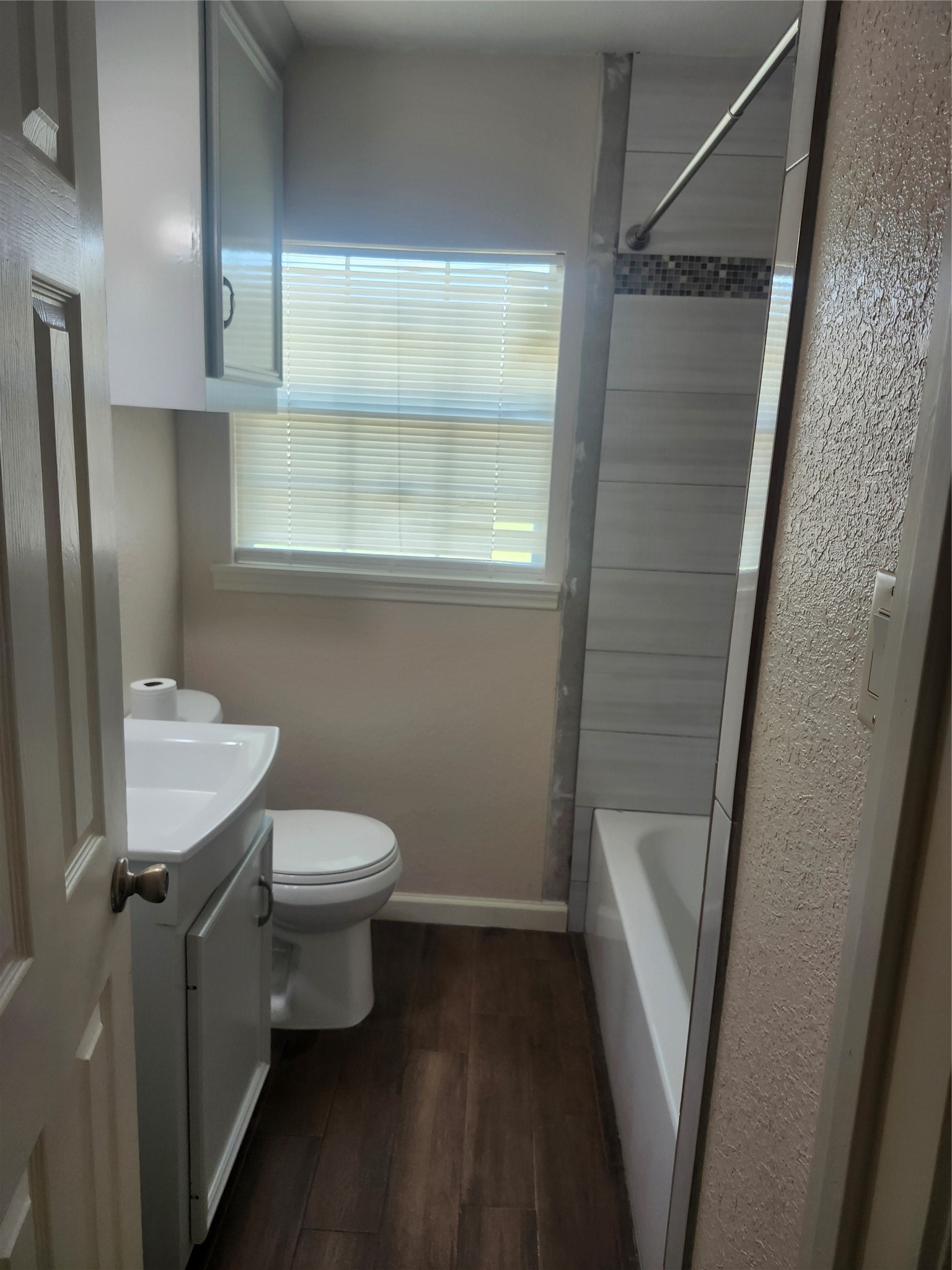 8921 Laura Koppe Road Property Photo 8