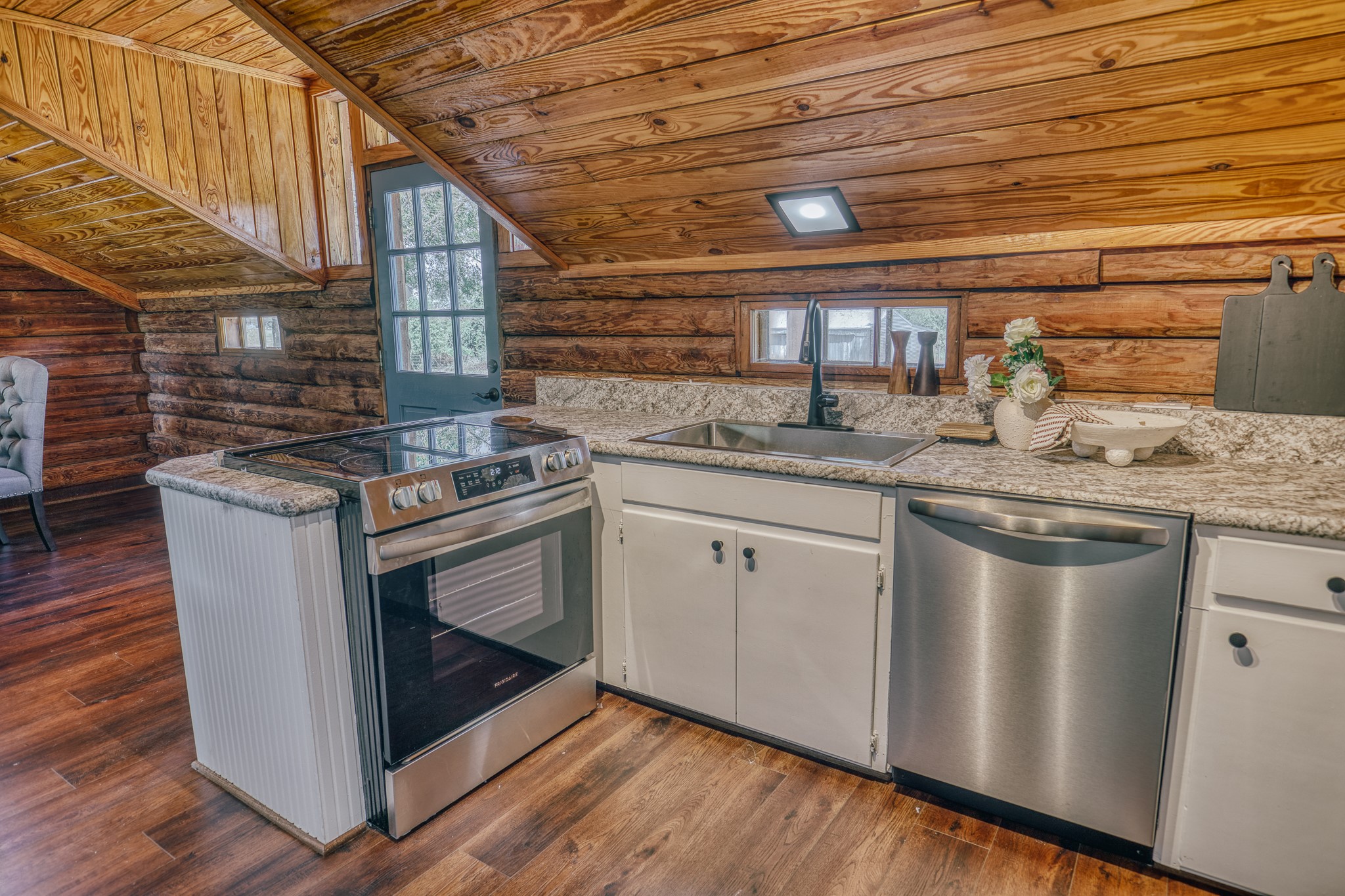 5802 Fm 50 Property Photo 10