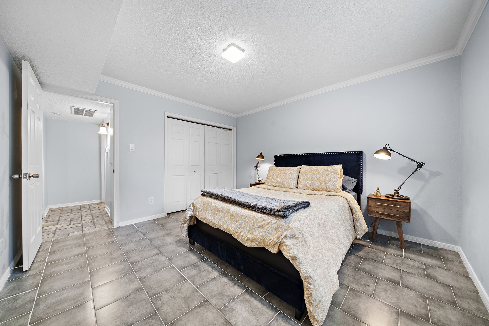8289 Kingsbrook Road 173 Property Photo 16