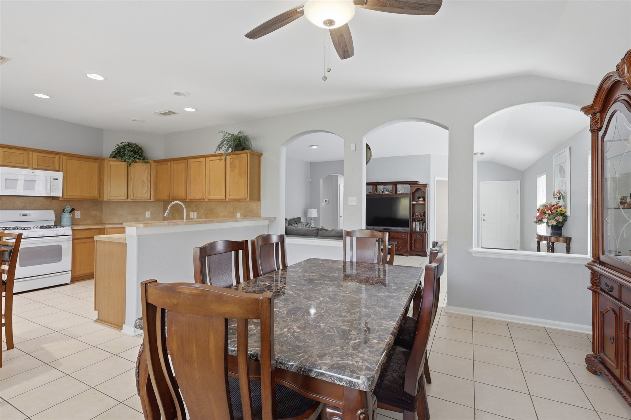 6810 Jasmine Arbor Lane Property Photo 6