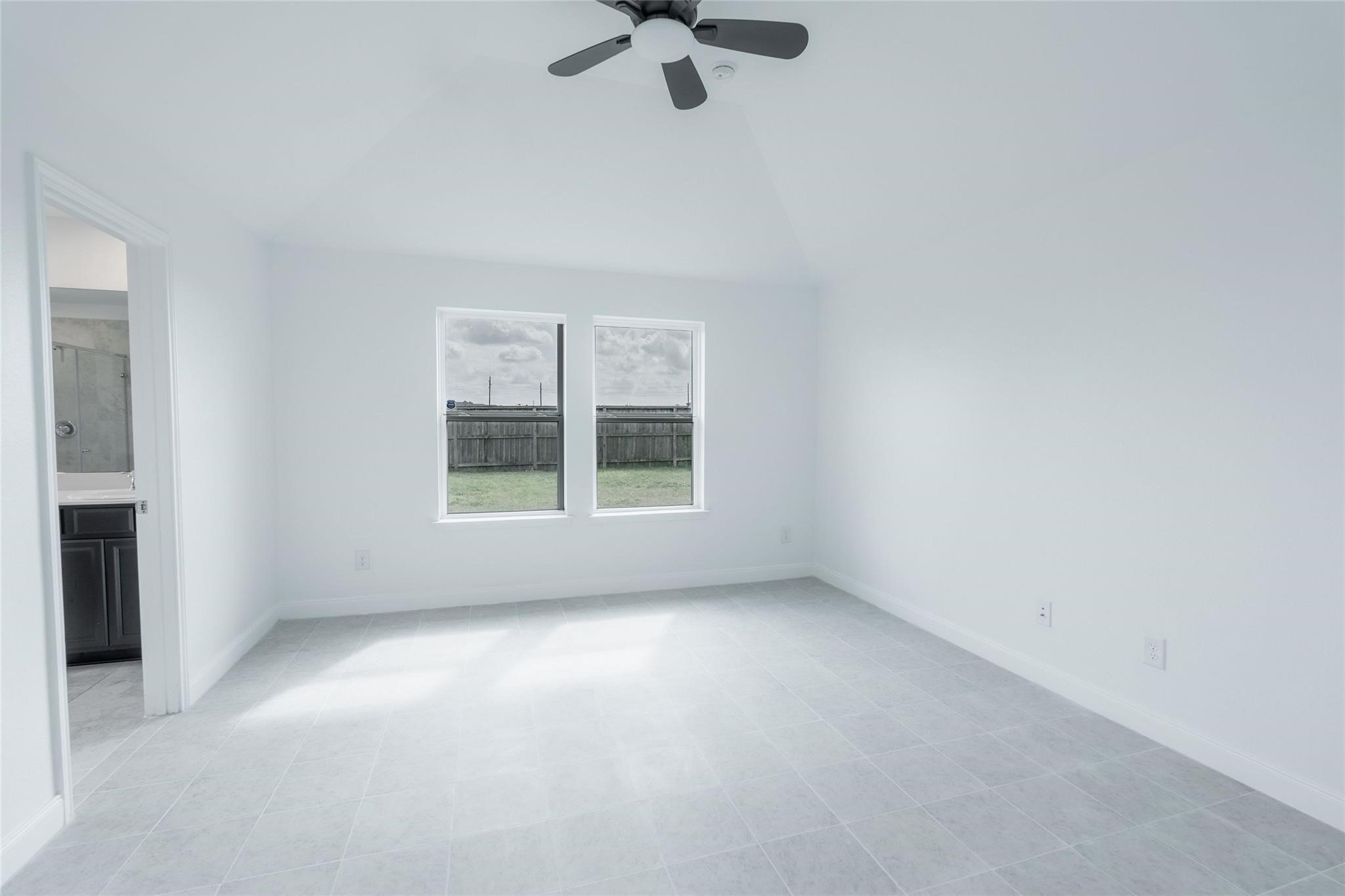 24207 Asher Hollow Lane Property Photo 10