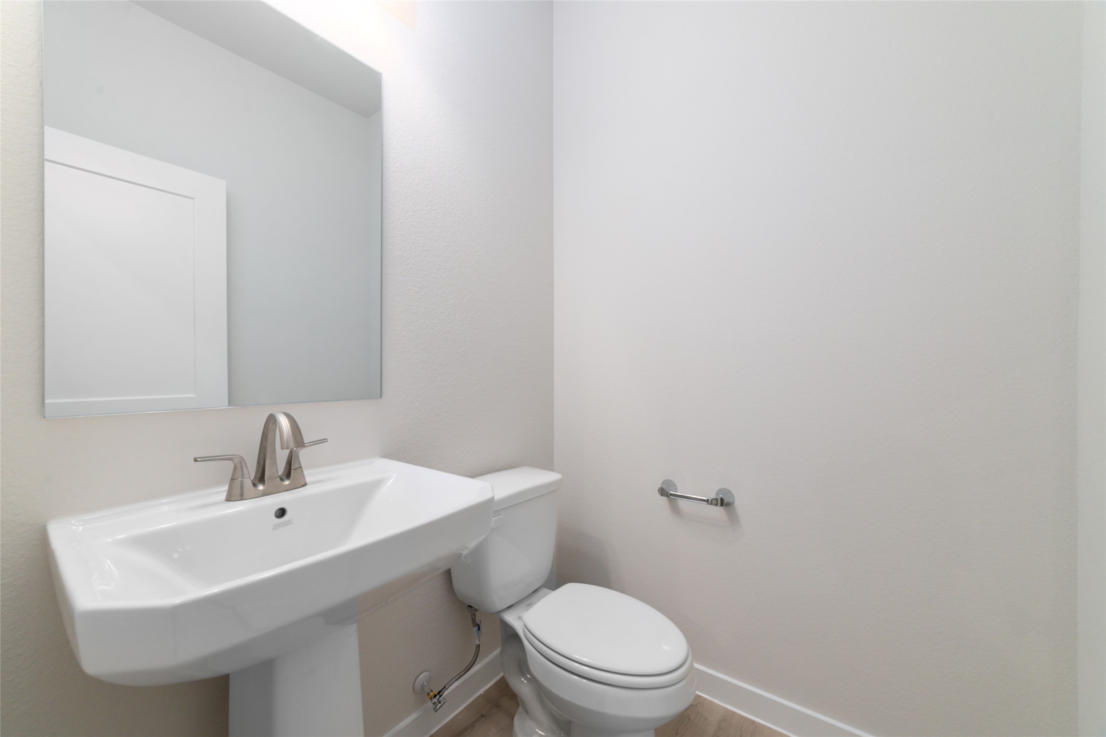 5831 Westwood Shore Drive Property Photo 10