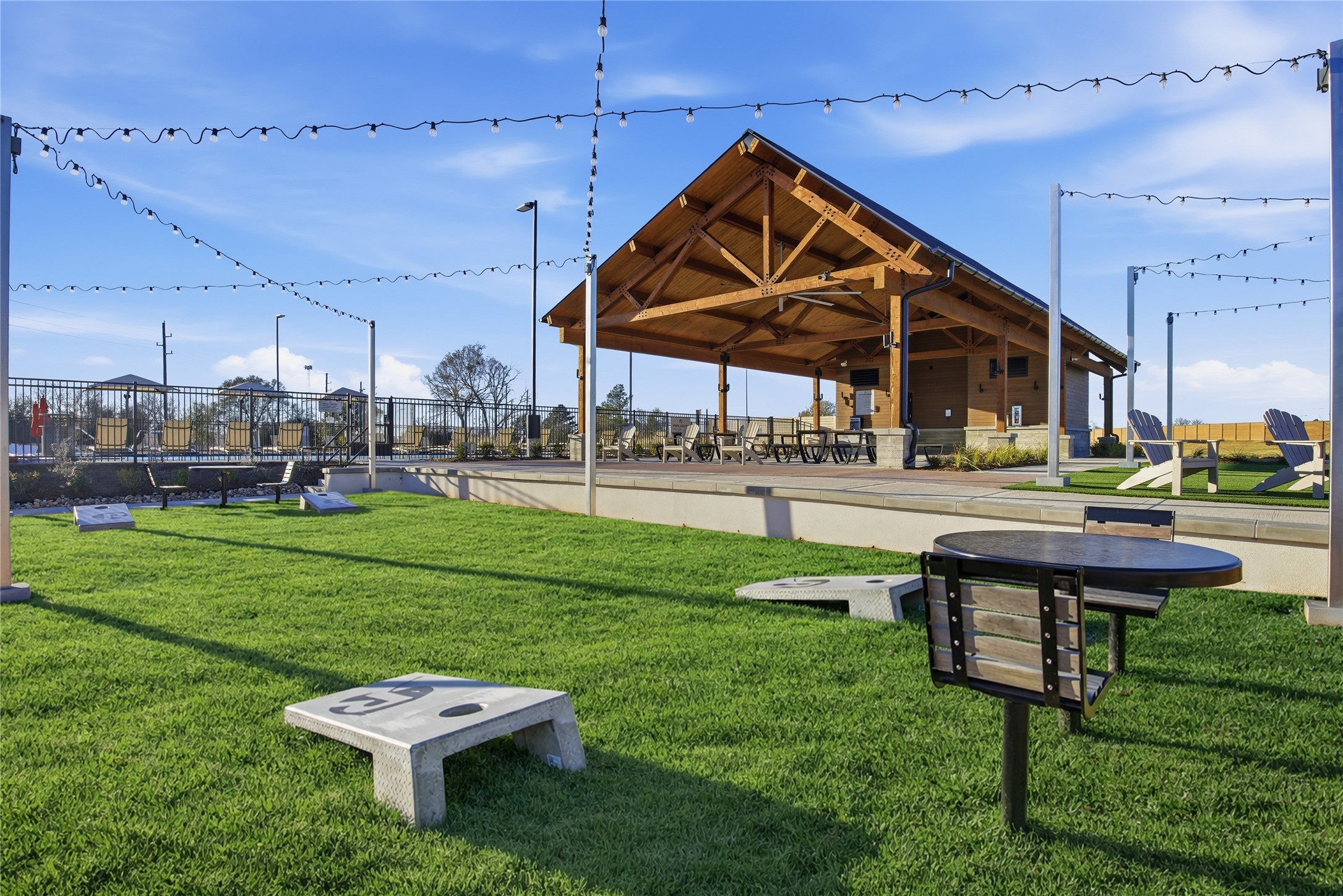 22111 Frontier Hollow Lane Property Photo 9