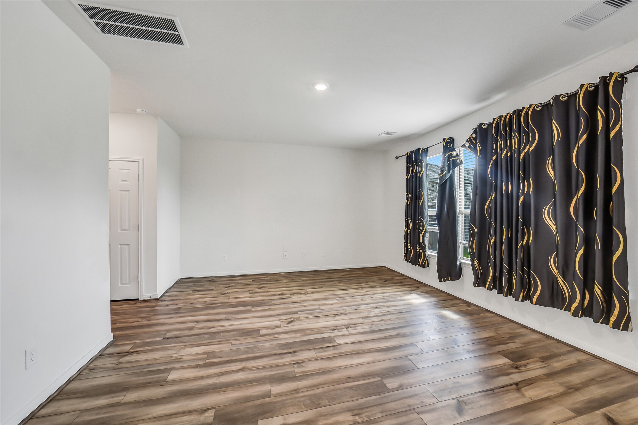 2844 Grand Anse Drive Property Photo 4