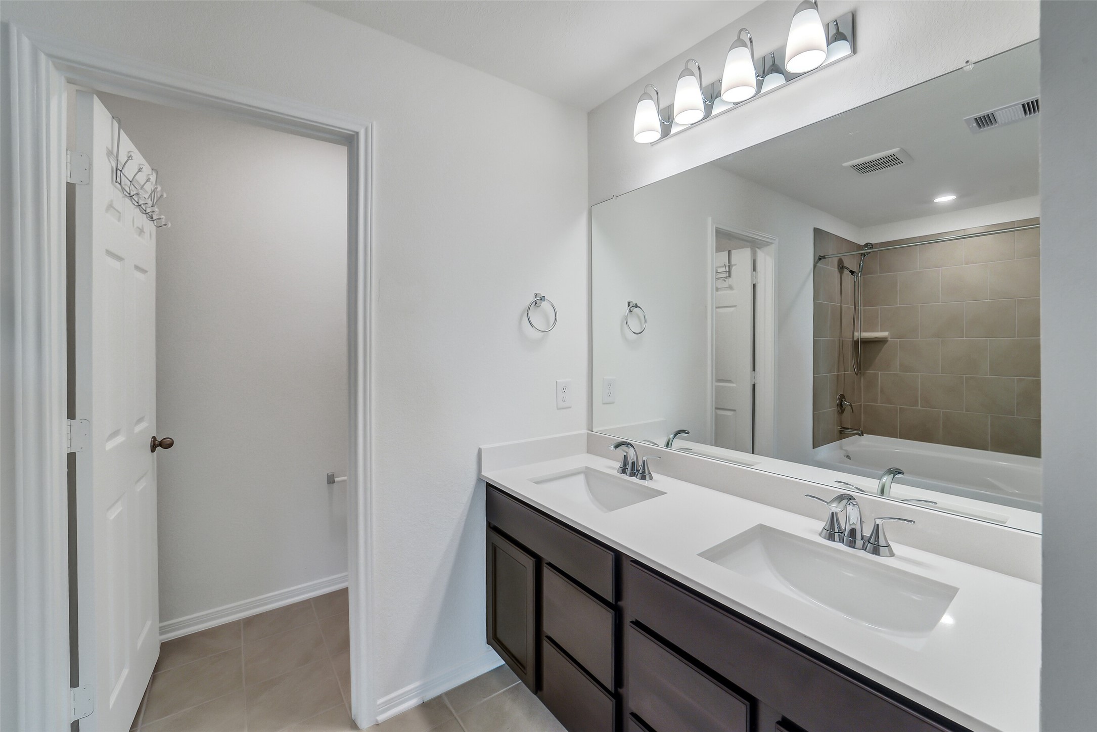 2844 Grand Anse Drive Property Photo 20
