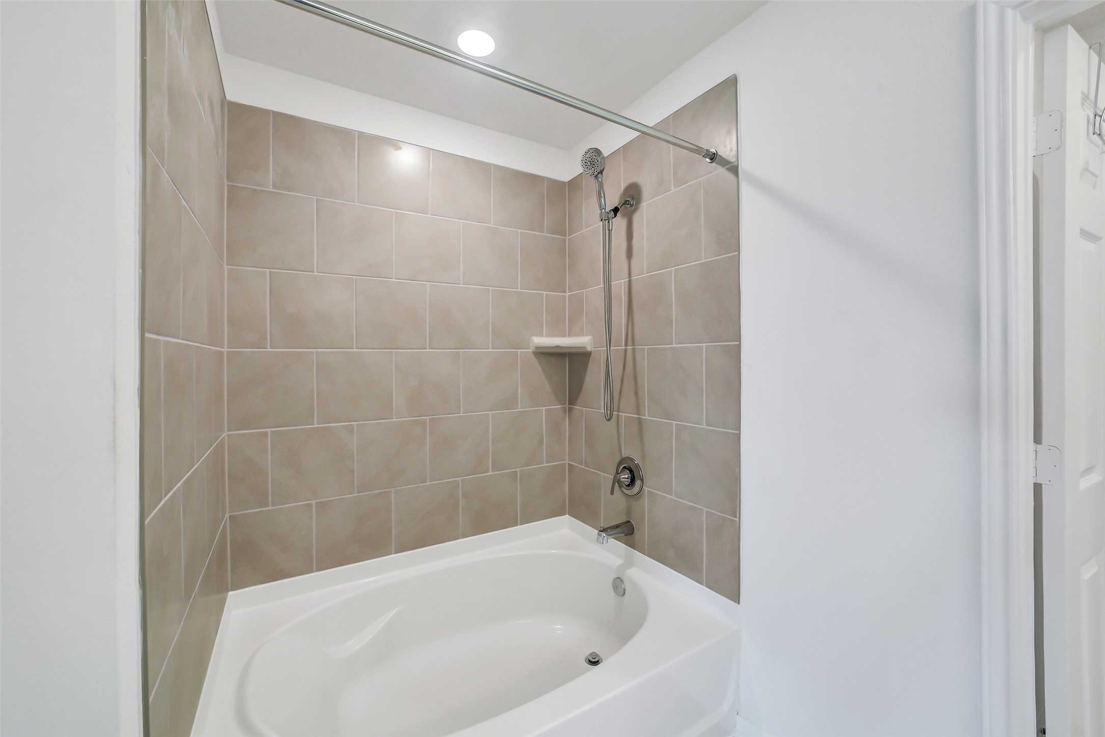 2844 Grand Anse Drive Property Photo 22