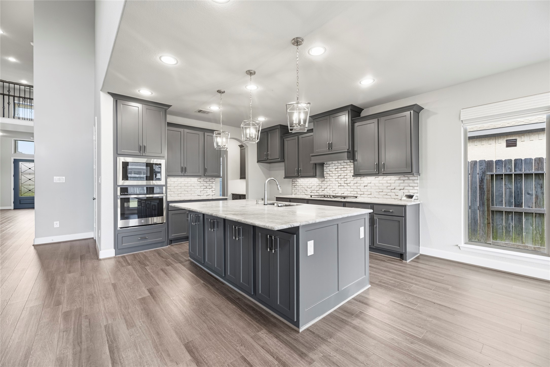 9511 Shaded Tree Drive Property Photo 19