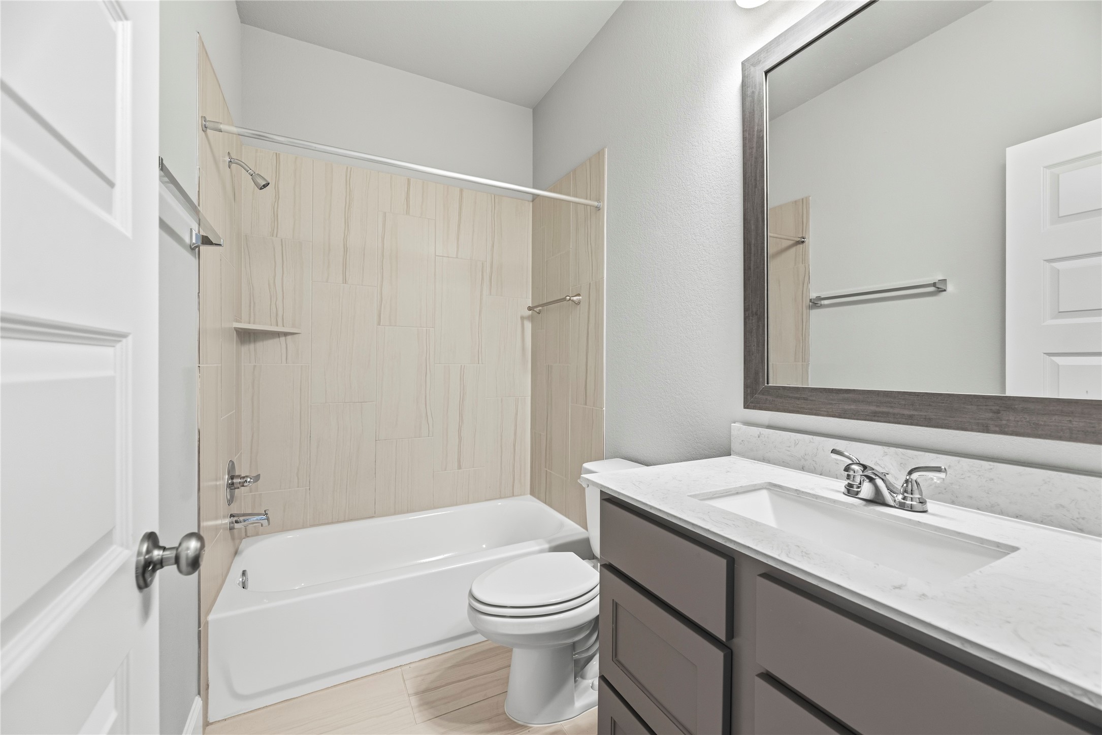 9511 Shaded Tree Drive Property Photo 30