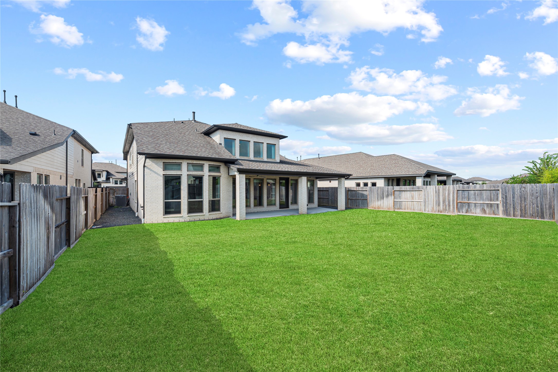 9511 Shaded Tree Drive Property Photo 40