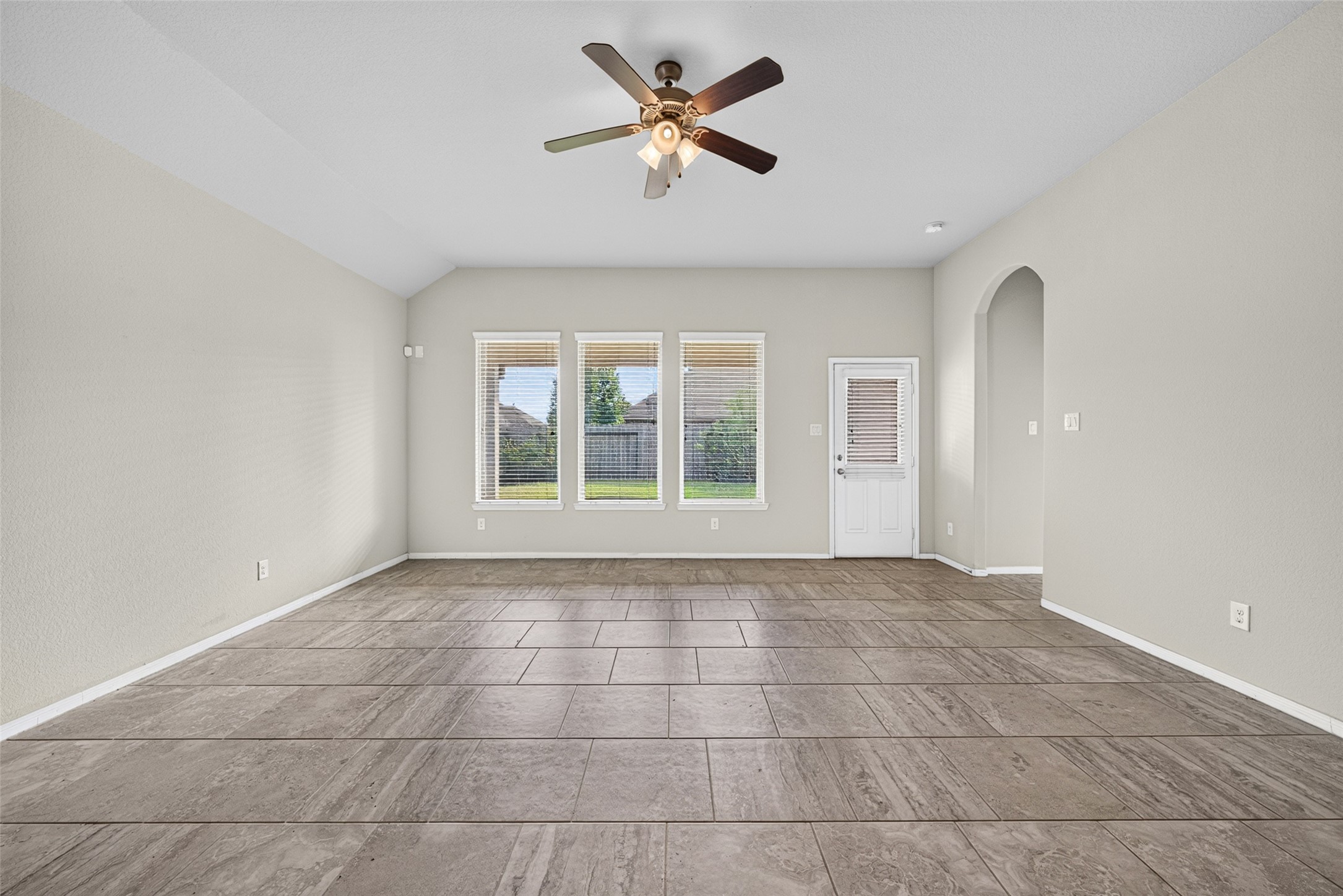 3106 Francisco Bay Pl Property Photo 14