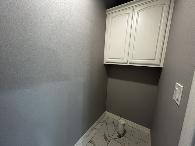 8585 Sana Drive Property Photo 9