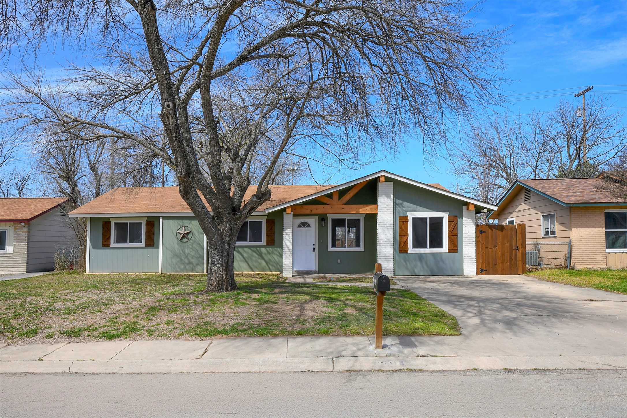 1531 Lahn Rd Property Photo