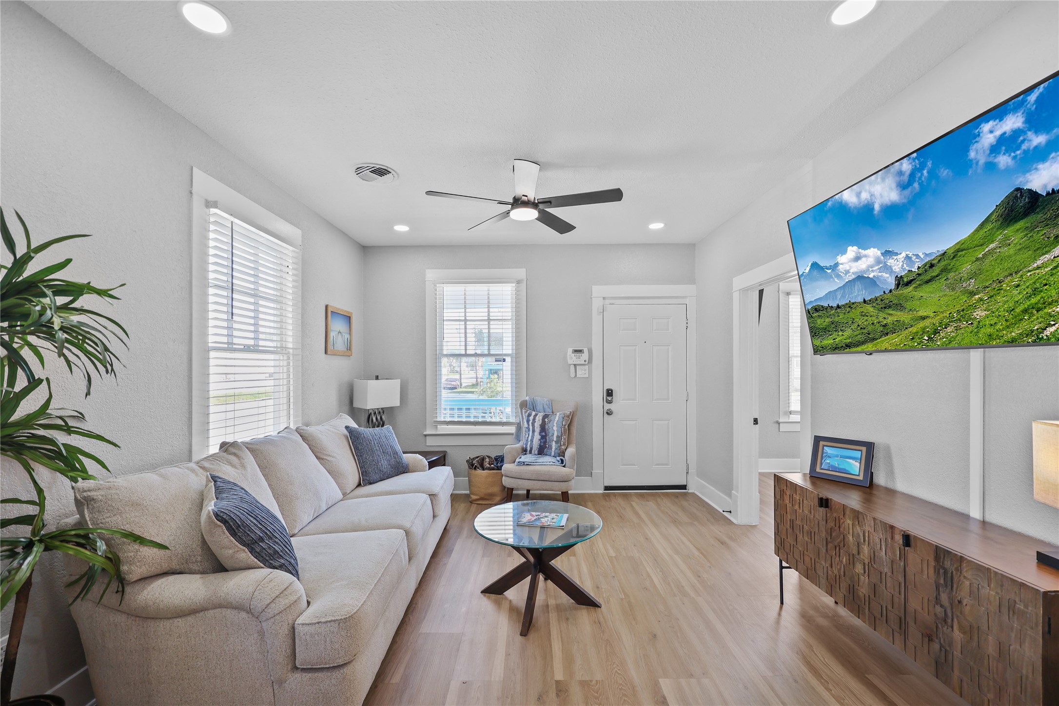 1802 Ursuline Street Property Photo 4