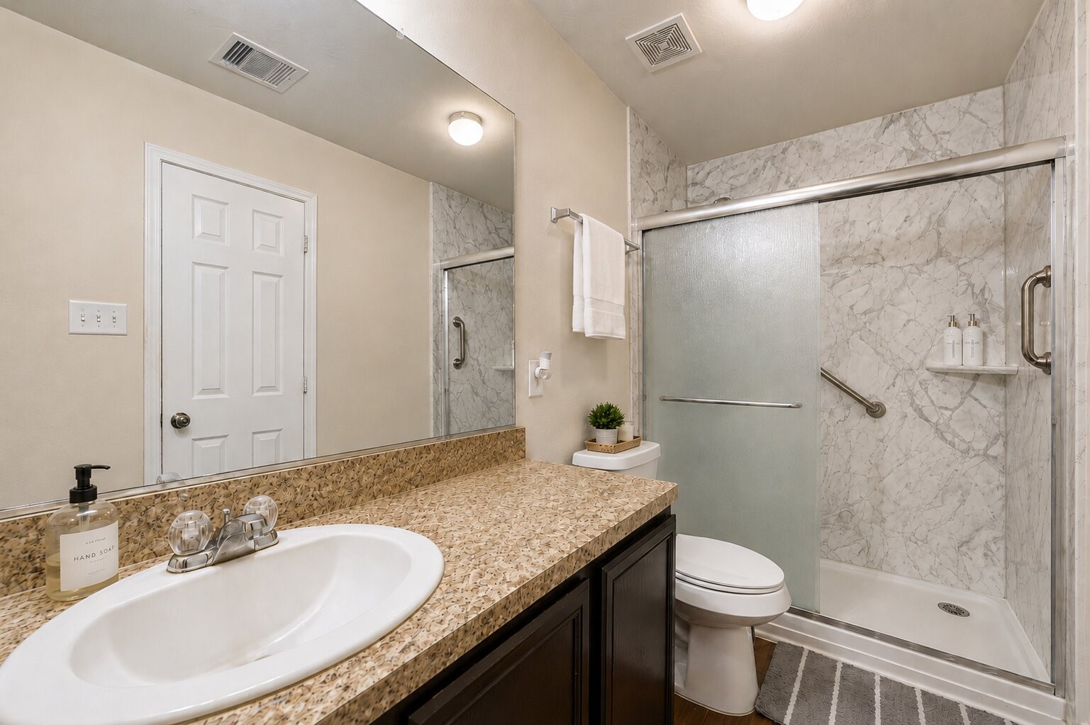 6015 Fergis Drive Property Photo 14