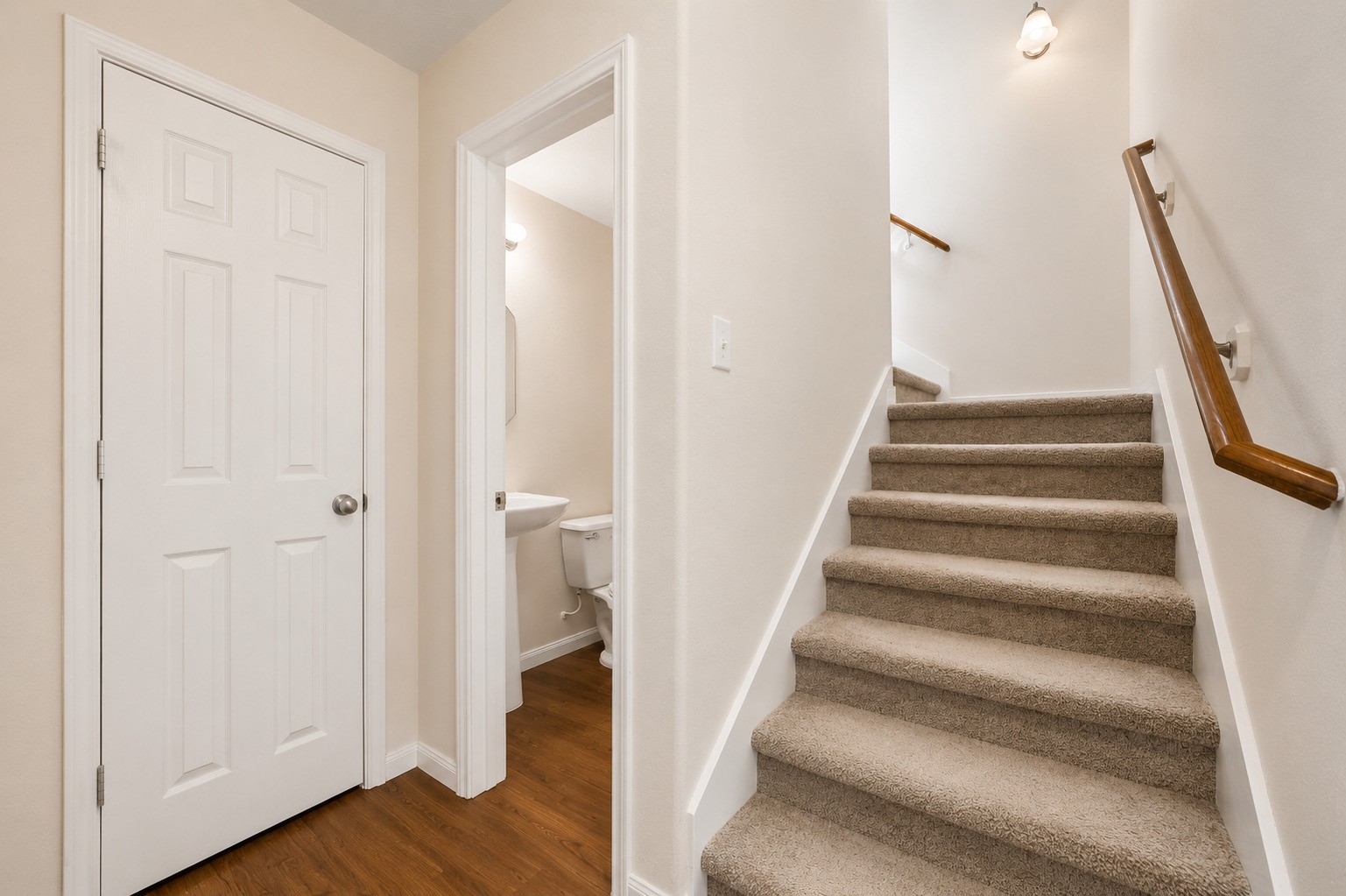 6015 Fergis Drive Property Photo 17