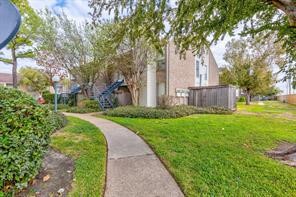3900 Woodchase Drive 132 Property Photo 18