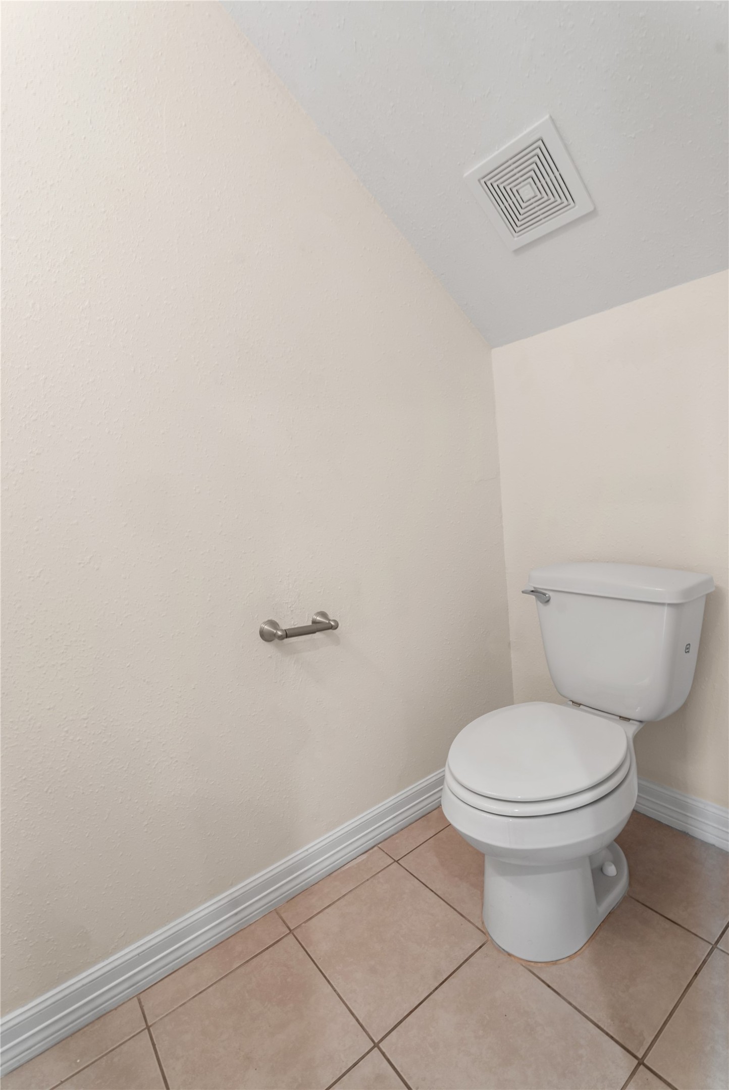 2407 Ferguson Way Rd Road 1 Property Photo 9