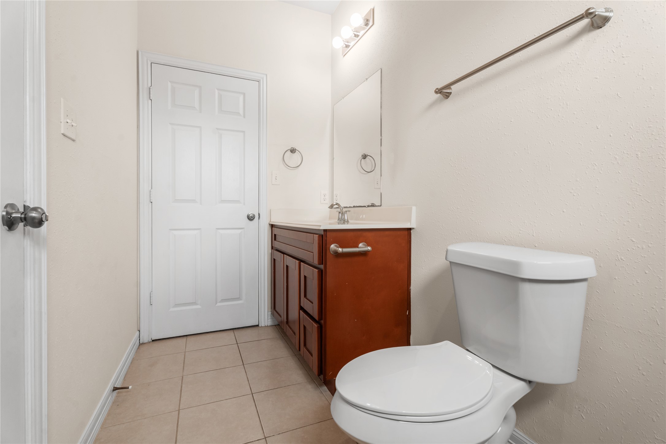 2407 Ferguson Way Rd Road 1 Property Photo 30