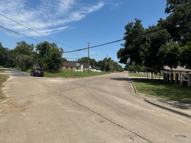 410 Montgomery Street Property Photo 12